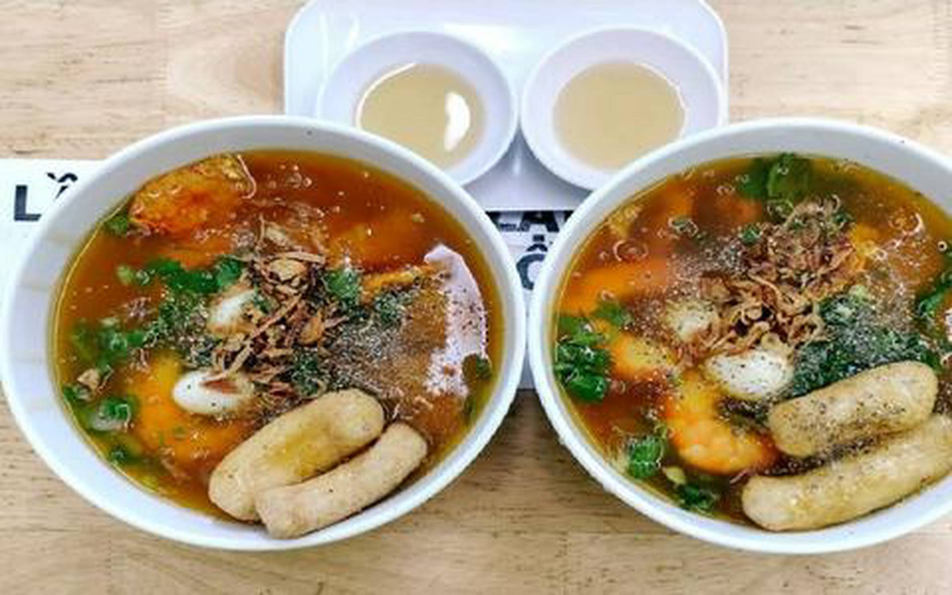 Hình ảnh Dì Bình - Bánh Canh Cua - Xóm Chiếu