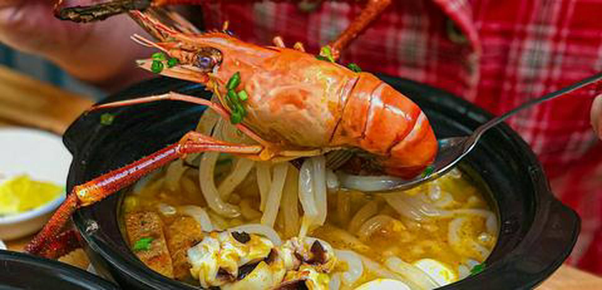 Hình ảnh Bánh Canh Thị - Bánh Canh Tôm Càng Xanh - Trần Bình Trọng