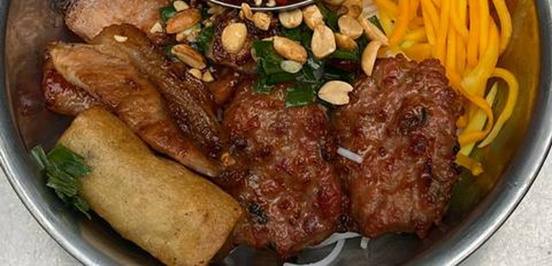 Hình ảnh Bún Thịt Nướng Cô Nga - Vĩnh Khánh