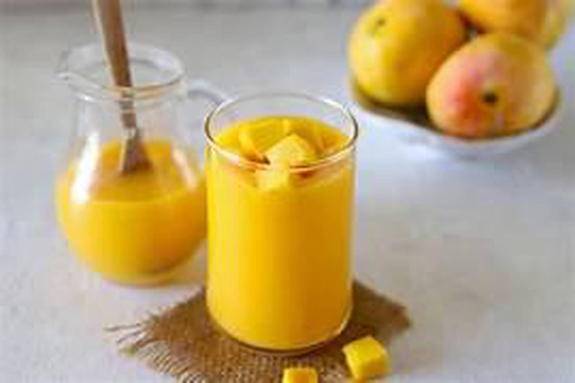 Hình ảnh Sinh tố Thùy