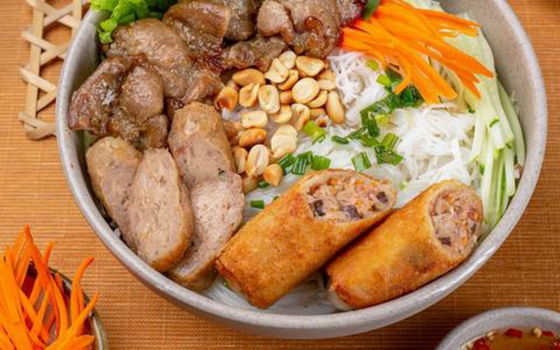 Hình ảnh Bún Thịt Nướng Cô Tín - Nguyễn Hồng Đào