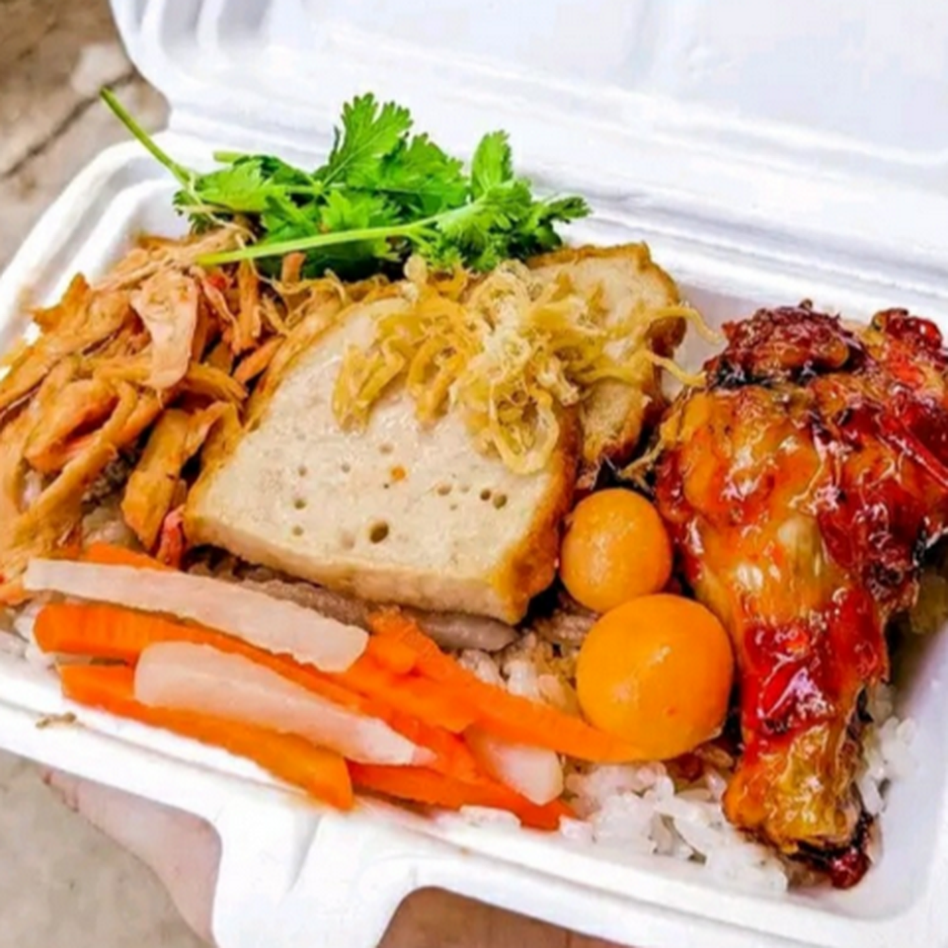 Hình ảnh Xôi 5 Sao - Xôi Gà & Xôi Mặn - Trần Xuân Soạn