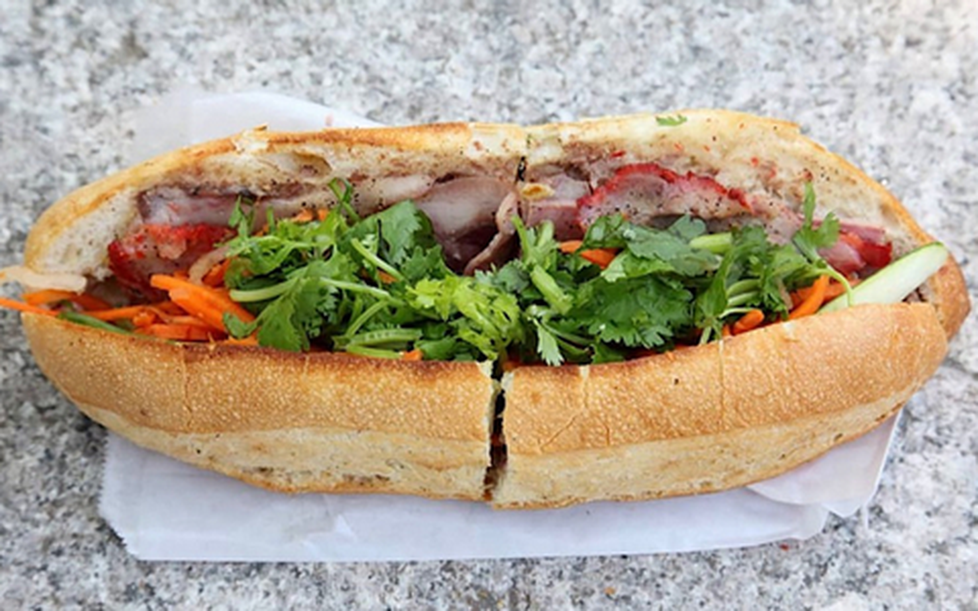 Hình ảnh Bánh Mì Que Ngon Nhất - Nguyễn Văn Linh