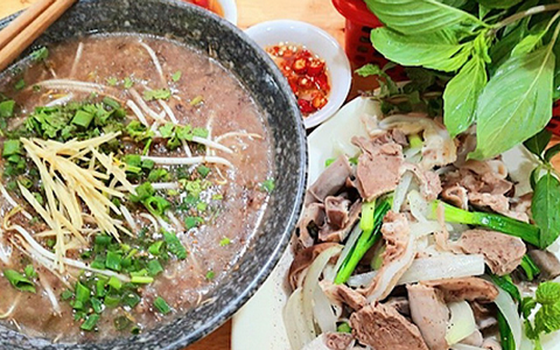 Hình ảnh Cháo Lòng Nam Định 18N - Cháo Lòng Và Lòng Hấp - Dương Bá Trạc