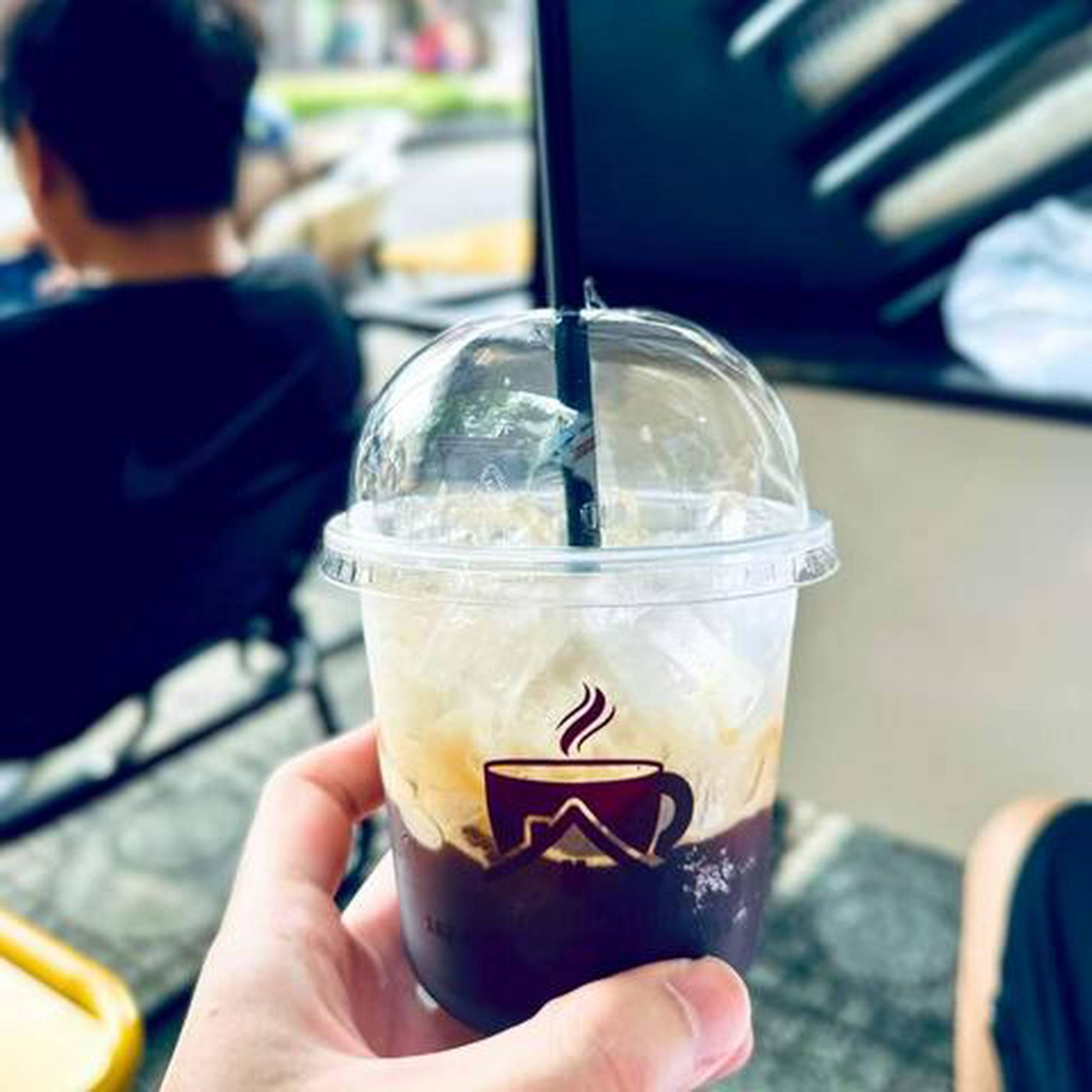 Hình ảnh Cà Phê Cậu Chủ Nhỏ - Nguyễn Chí Thanh