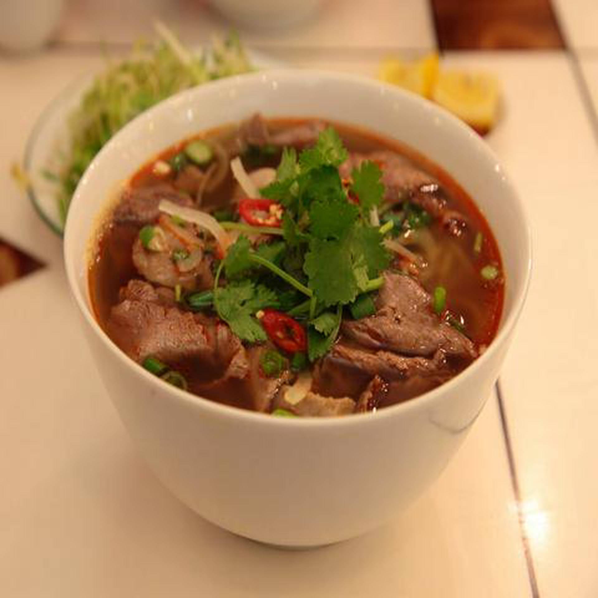 Hình ảnh Bún Bò Huế - Phở Bò & Bún Thái - Lê Hồng Phong