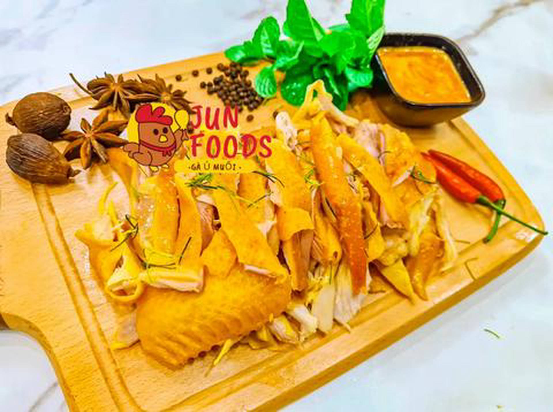 Hình ảnh Jun Foods - Gà Ủ Muối Hoa Tiêu & Chân Gà Ủ Muối - Ni Sư Huỳnh Liên