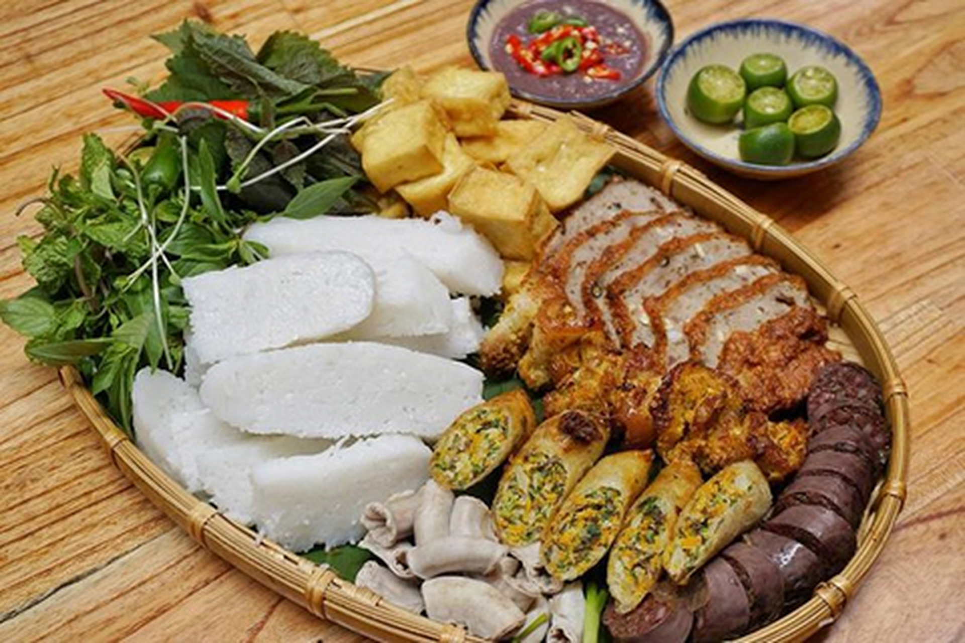 Hình ảnh Bún Đậu Mắm Tôm 379 - Huỳnh Thiện Lộc