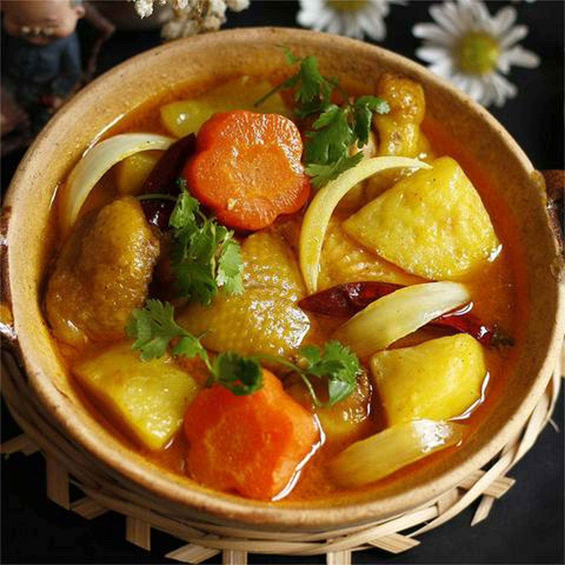Hình ảnh Bếp Bà Như - Cà Ri Gà Vịt - Âu Dương Lân