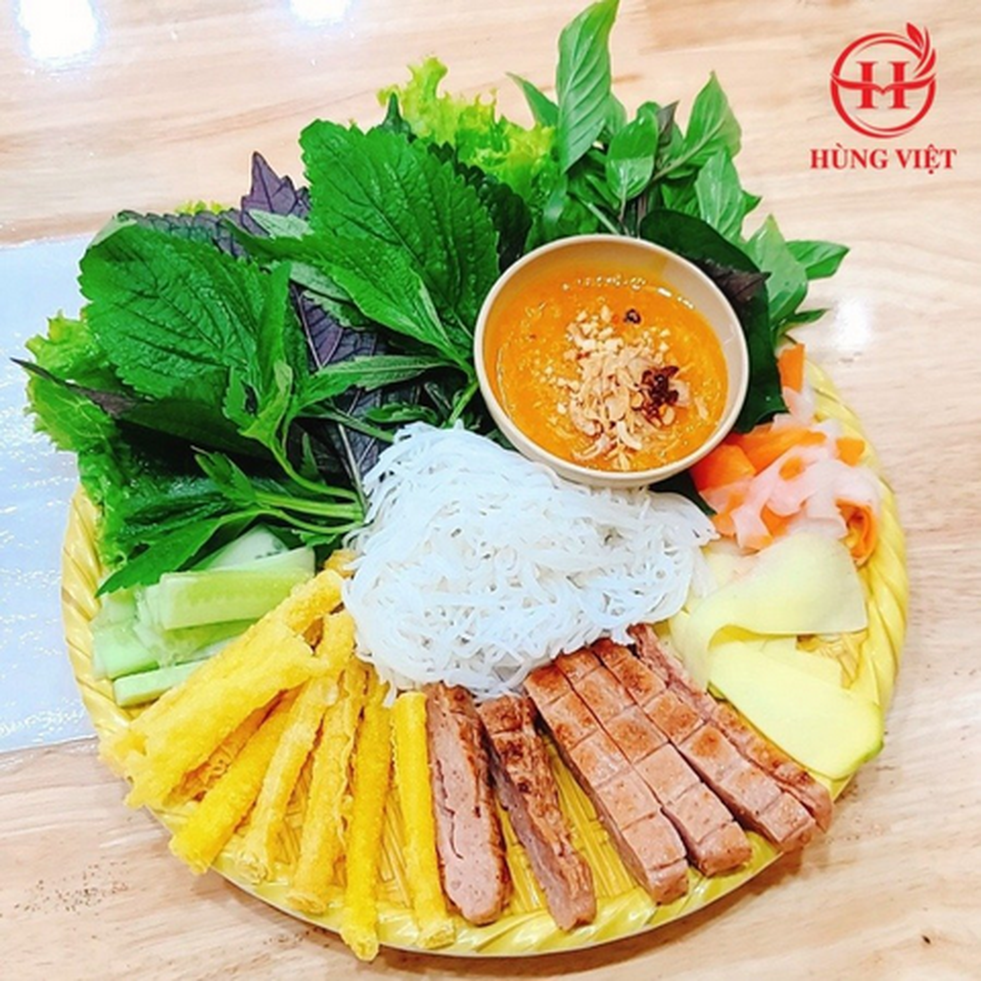 Hình ảnh Hùng Việt - Nem Nướng Nha Trang - Lê Đức Thọ