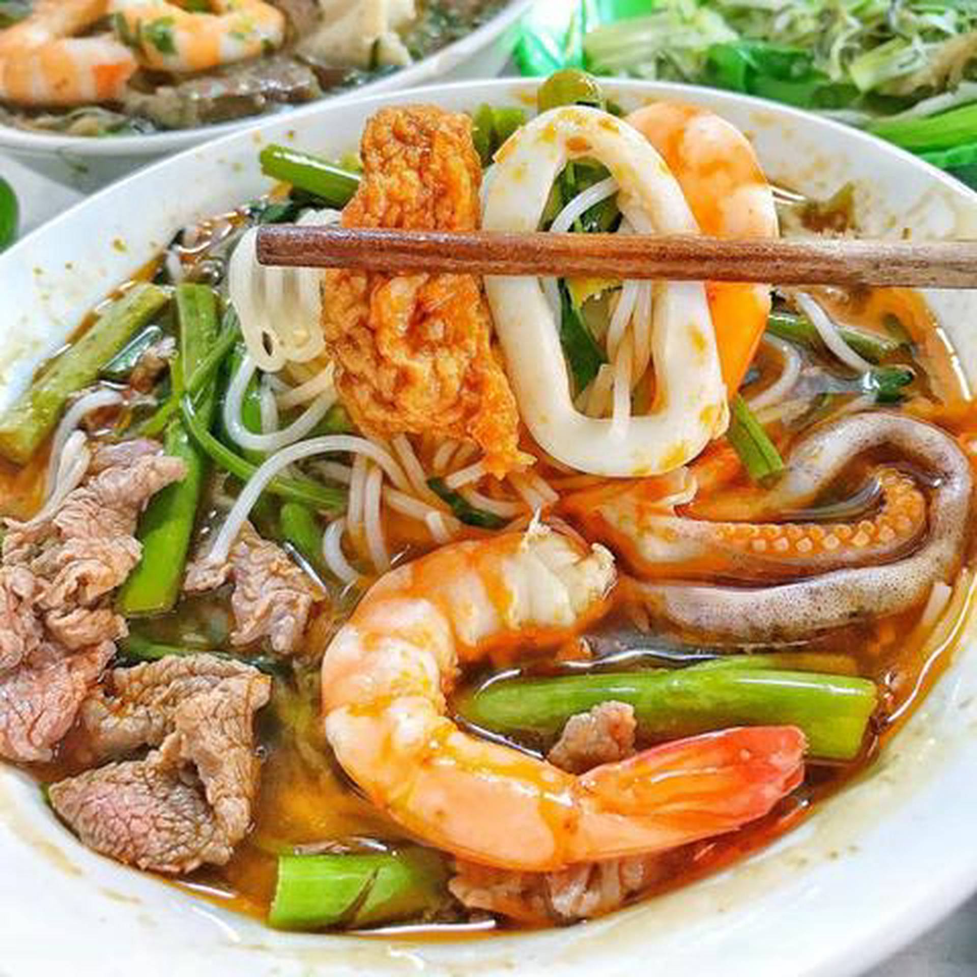 Hình ảnh Bún Thái & Cơm Gà Xối Mỡ Tina - Hoàng Xuân Nhị