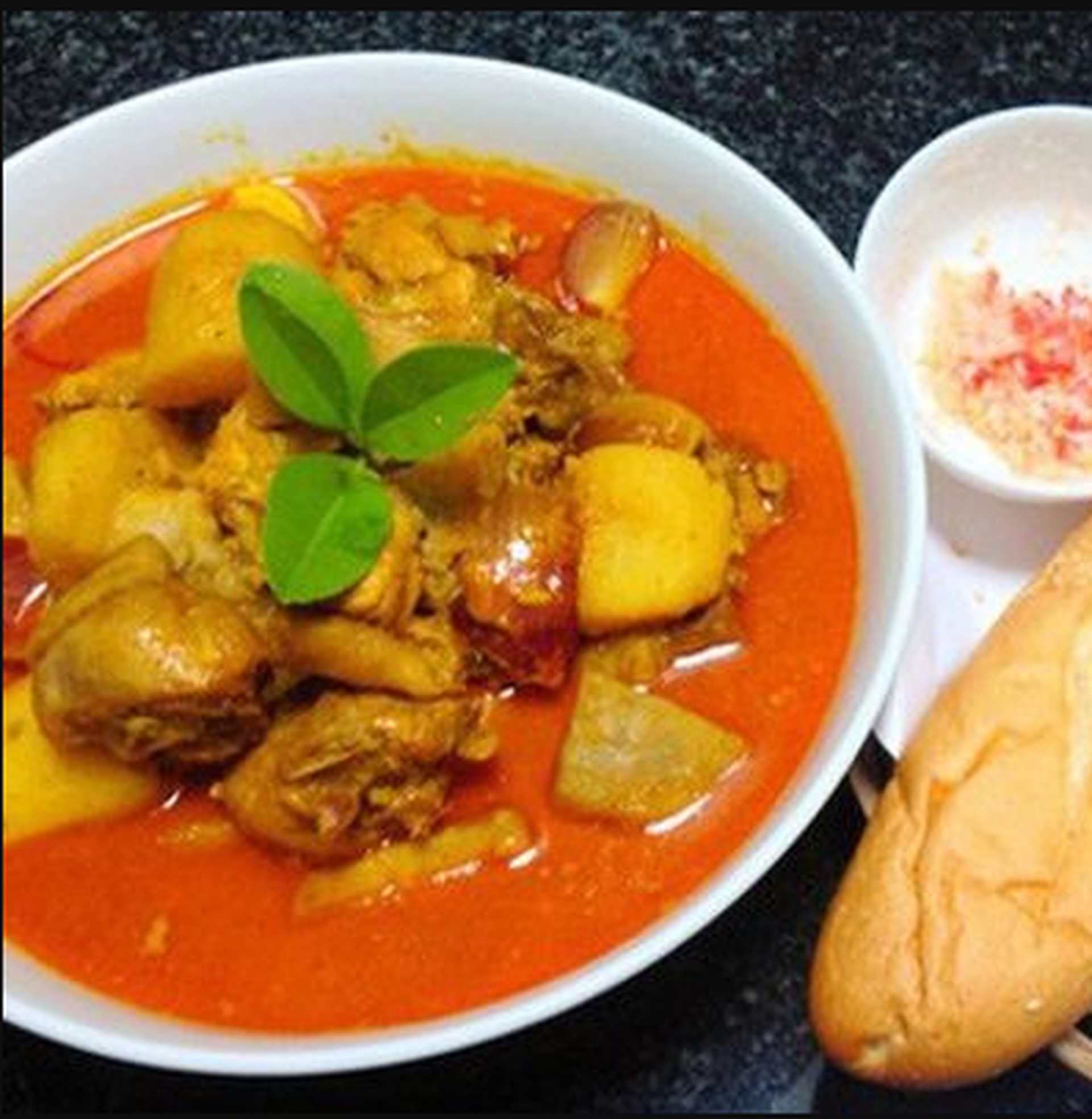 Hình ảnh Phượng Bò Kho - Điện Biên Phủ