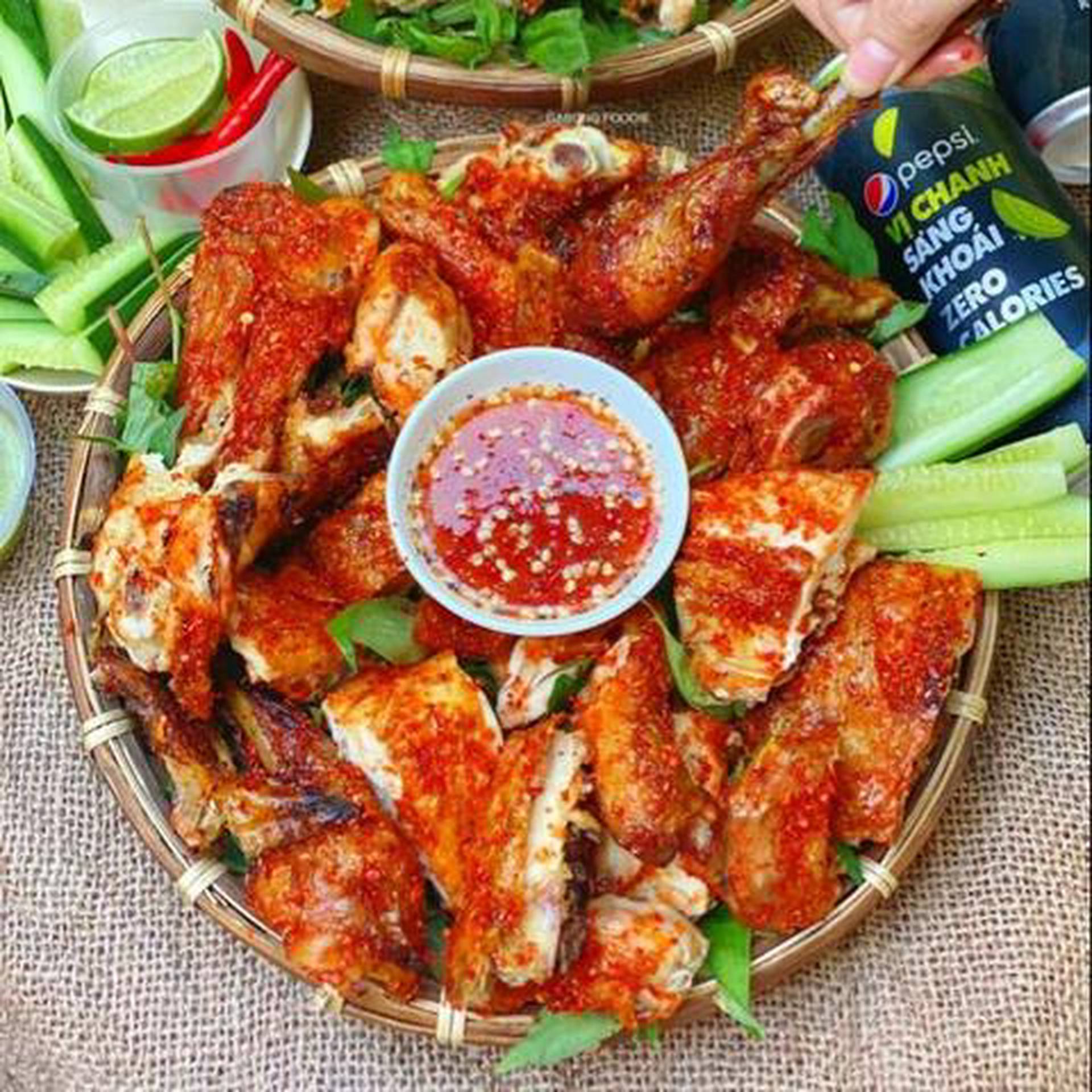 Hình ảnh Gà Nướng Muối Ớt - Lãnh Binh Thăng
