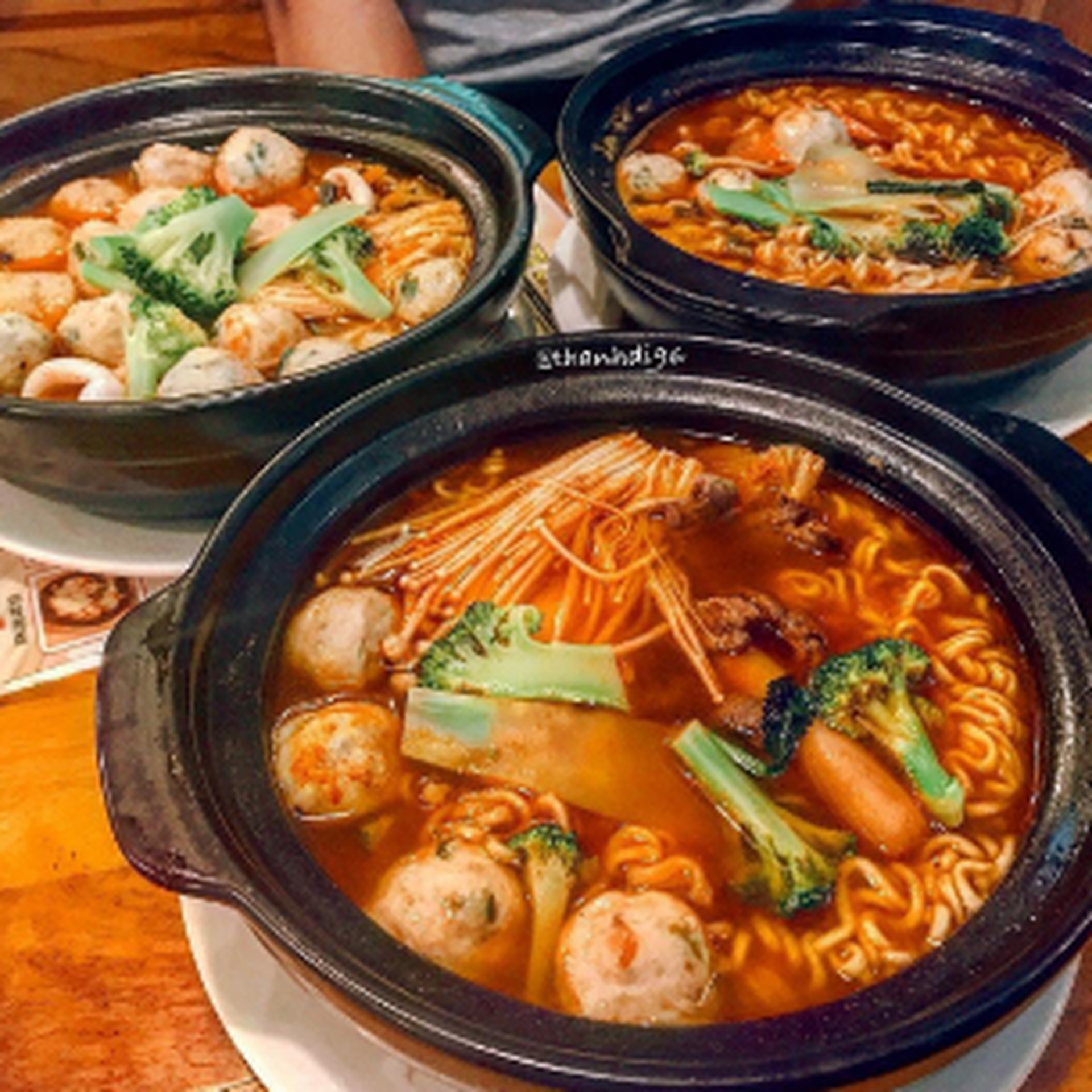 Hình ảnh Larva - Mì Cay & Ăn Vặt - Lê Văn Sỹ