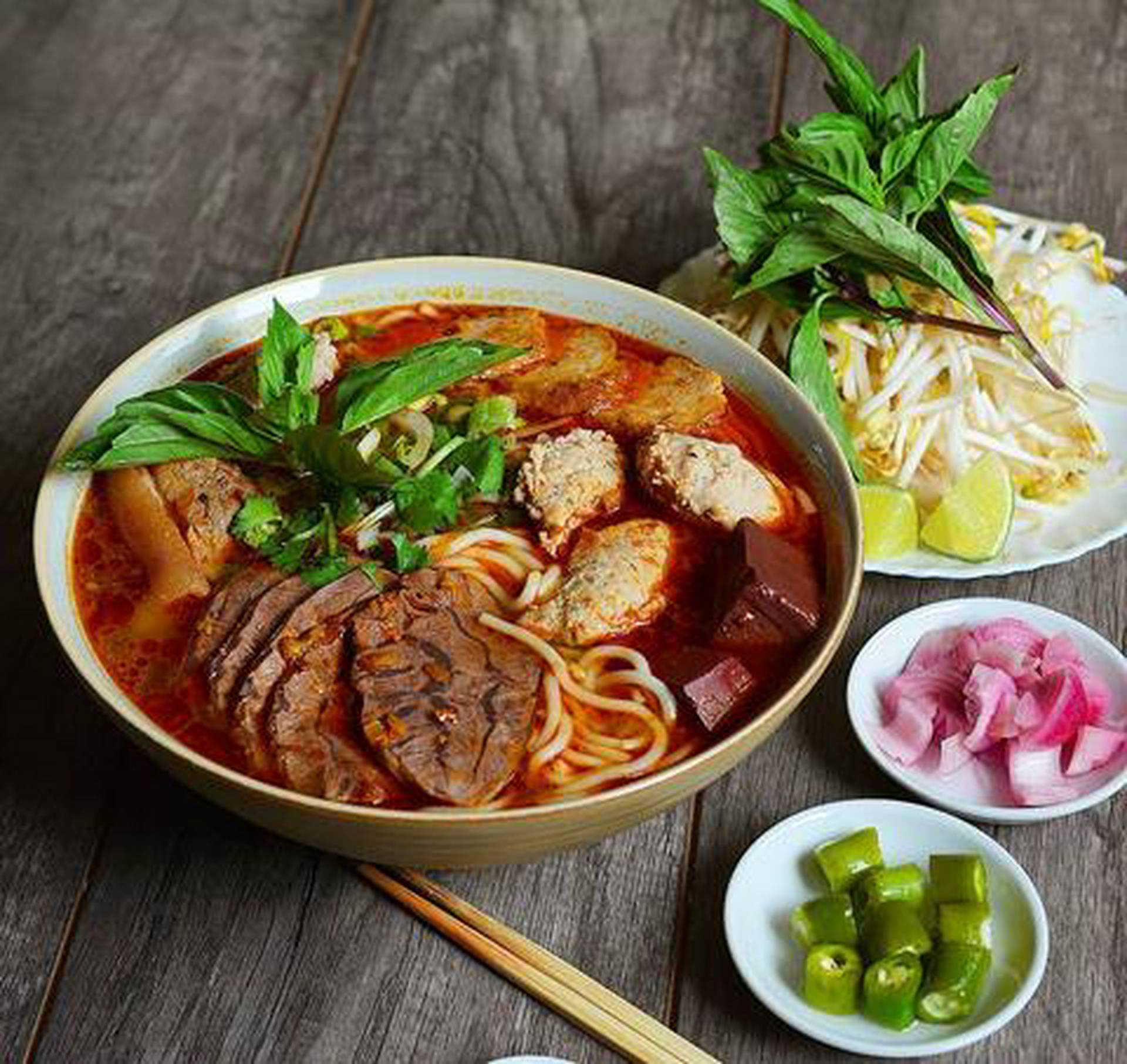 Hình ảnh Bún Bò Huế Cô Huệ - Nguyễn Văn Lượng