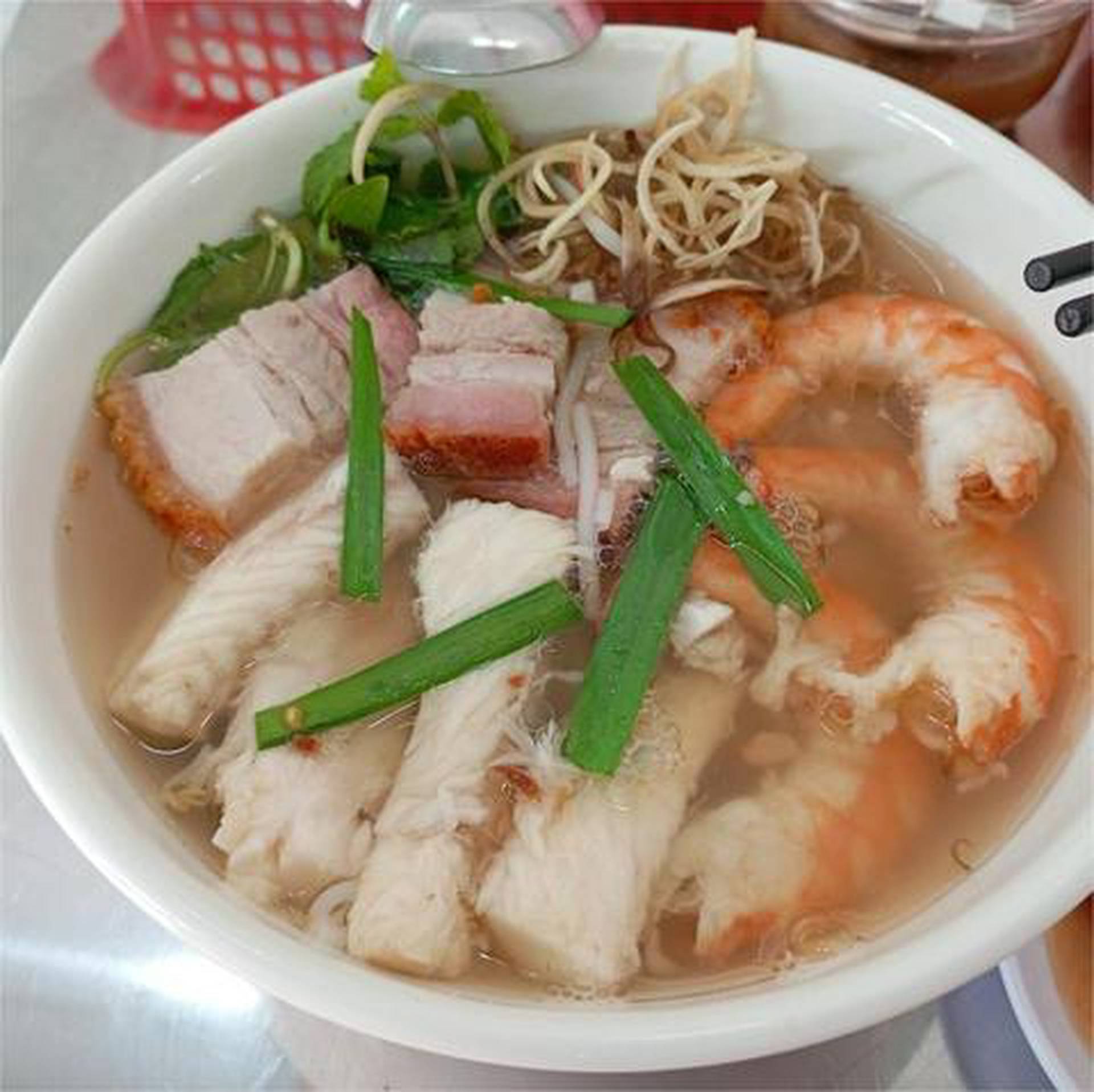 Hình ảnh Bún Thịt Nướng Chả Giò Bảo Ngọc - Gỏi Cuốn - Huỳnh Tấn Phát
