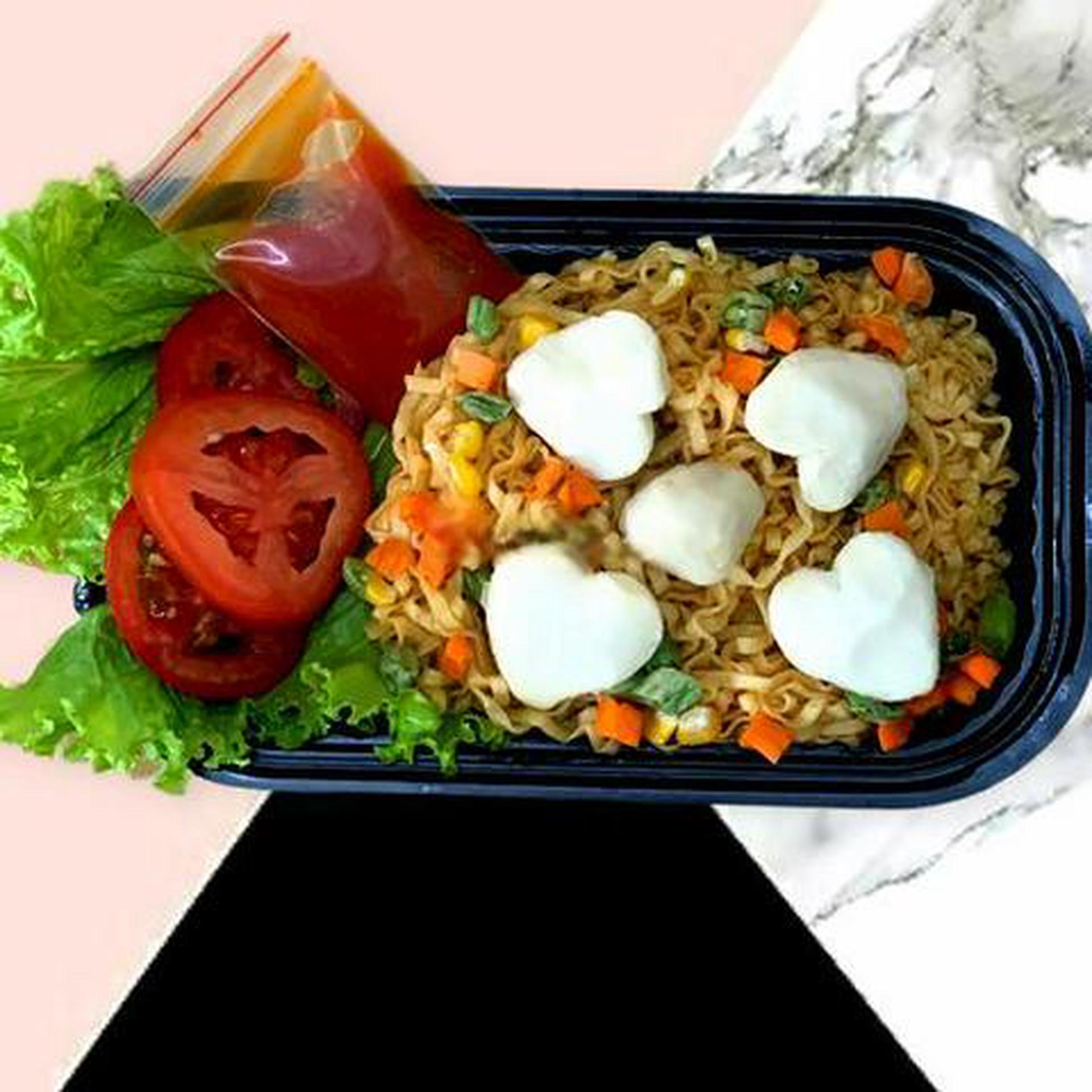 Hình ảnh Mì trộn đậu hủ chả cá trái tim - 5 viên
