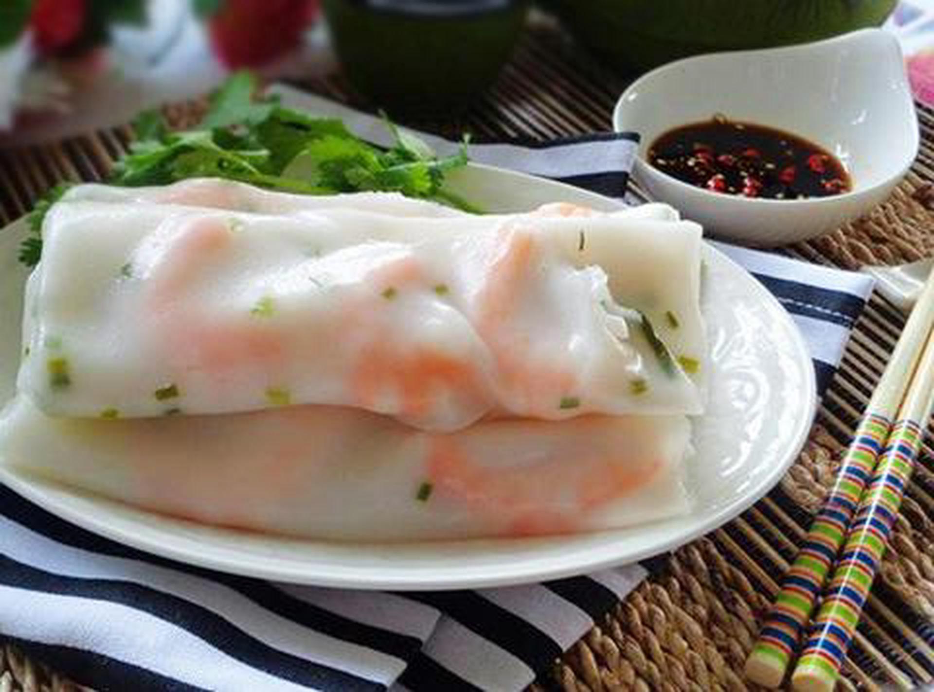 Hình ảnh Bánh cuốn nhân tôm thêm