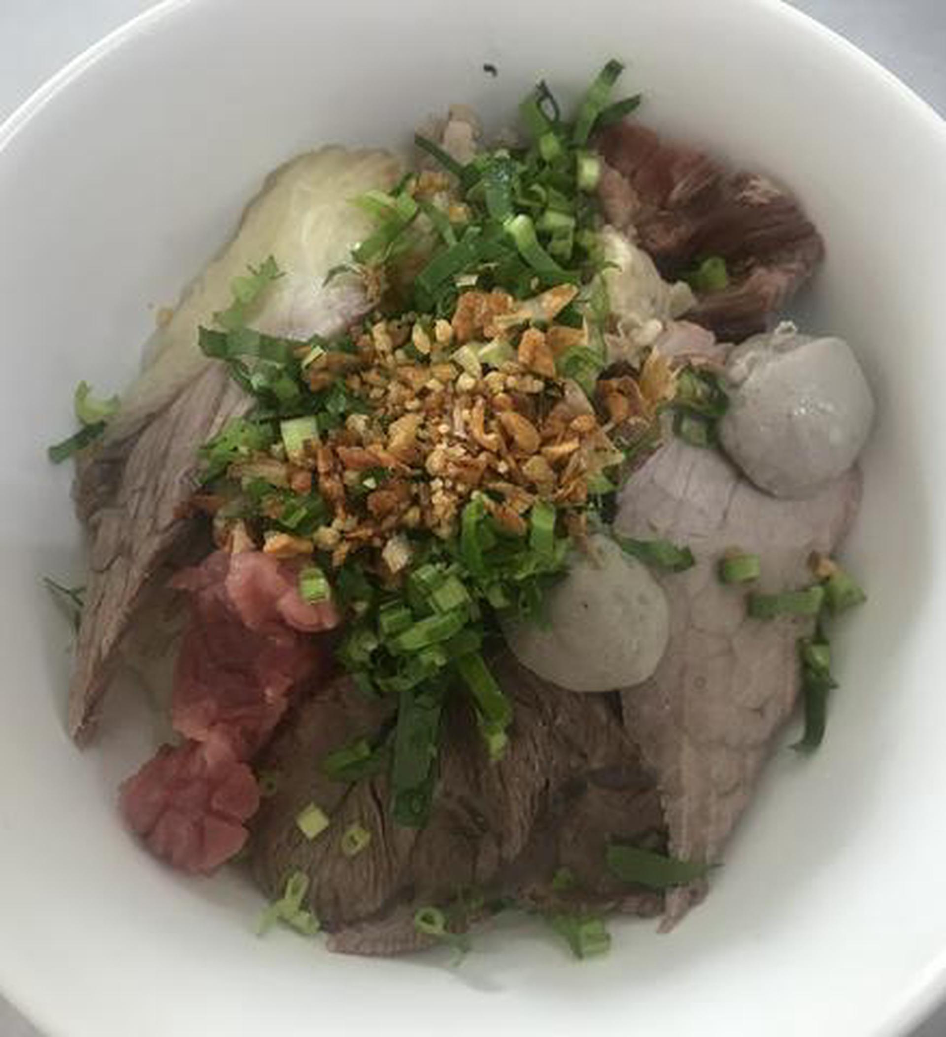 Hình ảnh Hủ Tiếu Tái - Nạm