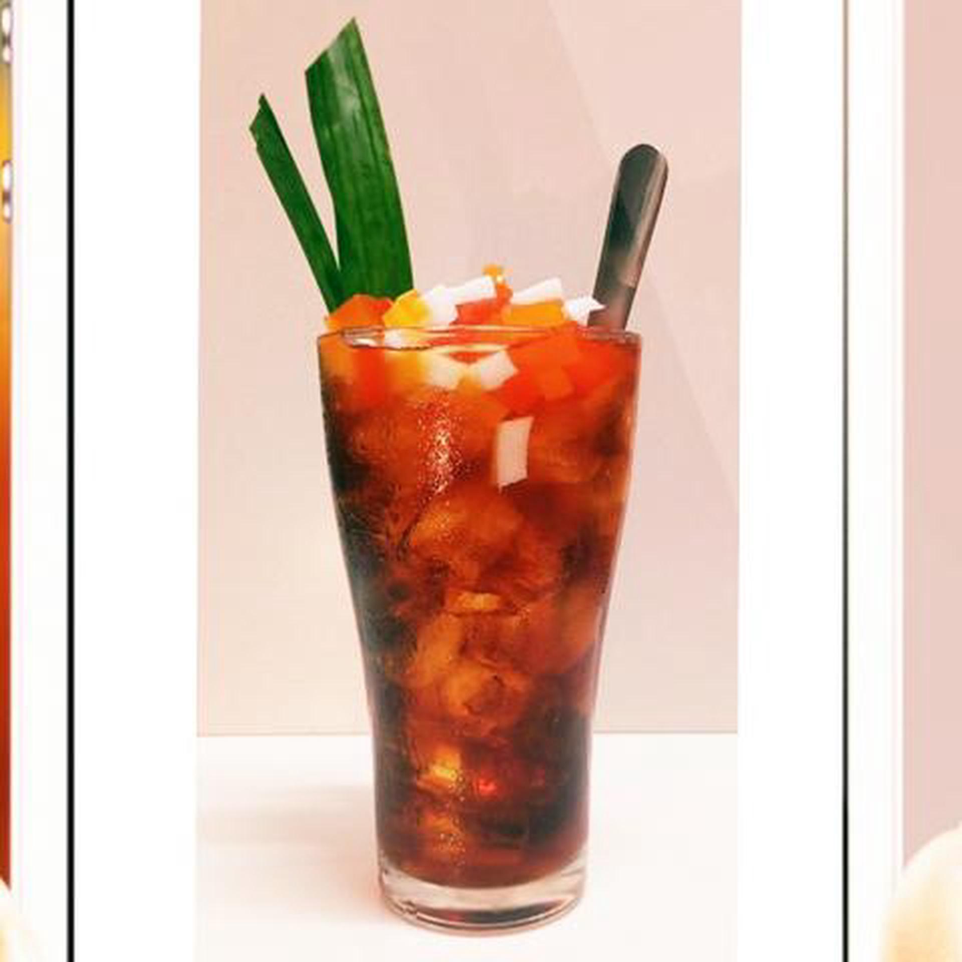 Hình ảnh Trà vải 750ml