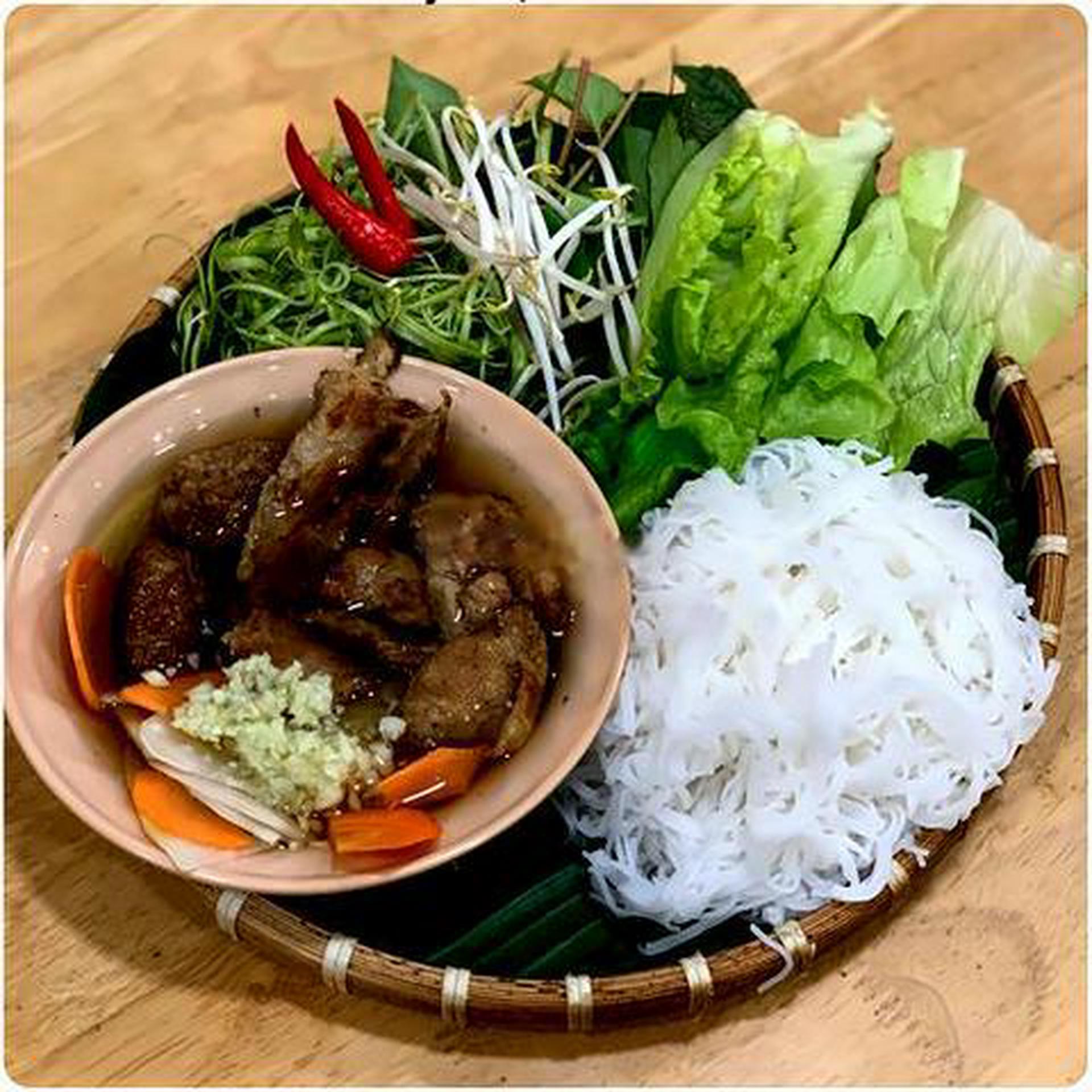 Hình ảnh Bún chả Hà Nội