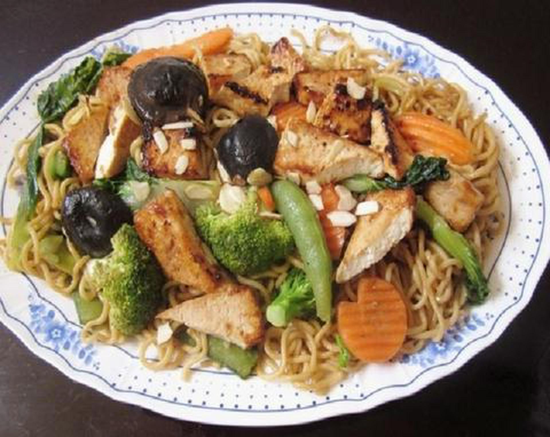 Hình ảnh Mì xào dầu hào