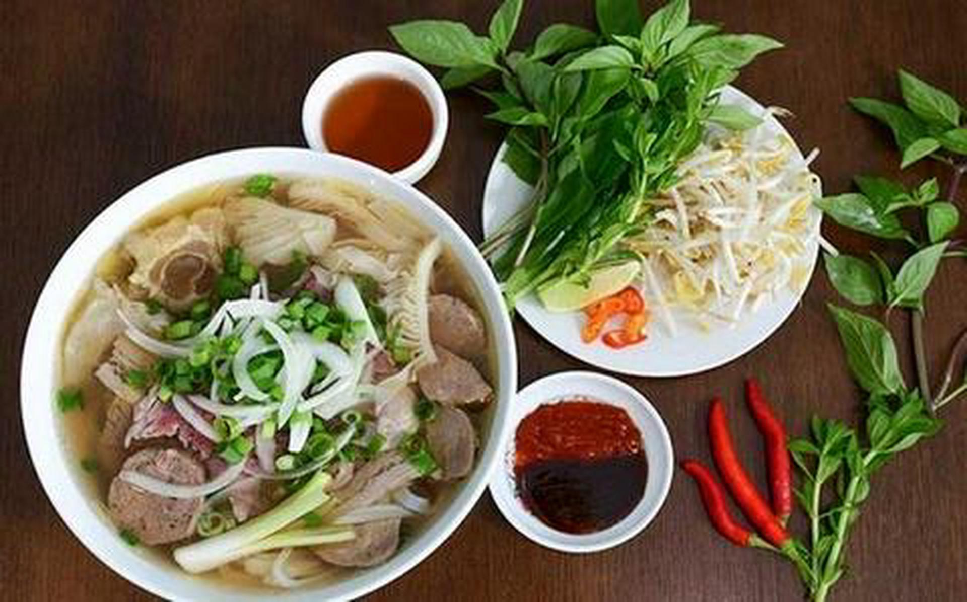 Hình ảnh Phở thập Cẩm 