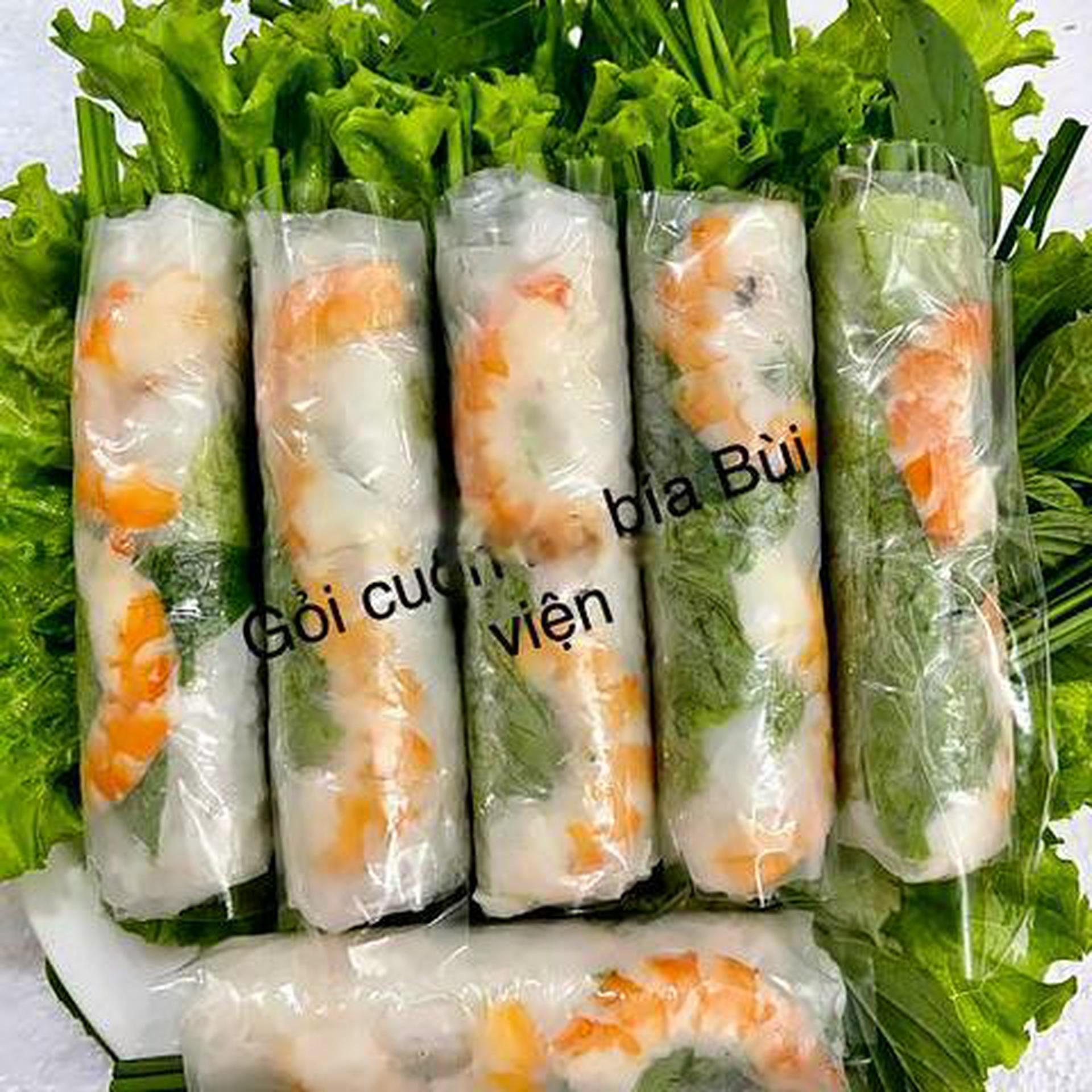 Hình ảnh 10 Cuốn Gỏi Cuốn tôm - 1 ly nước bất