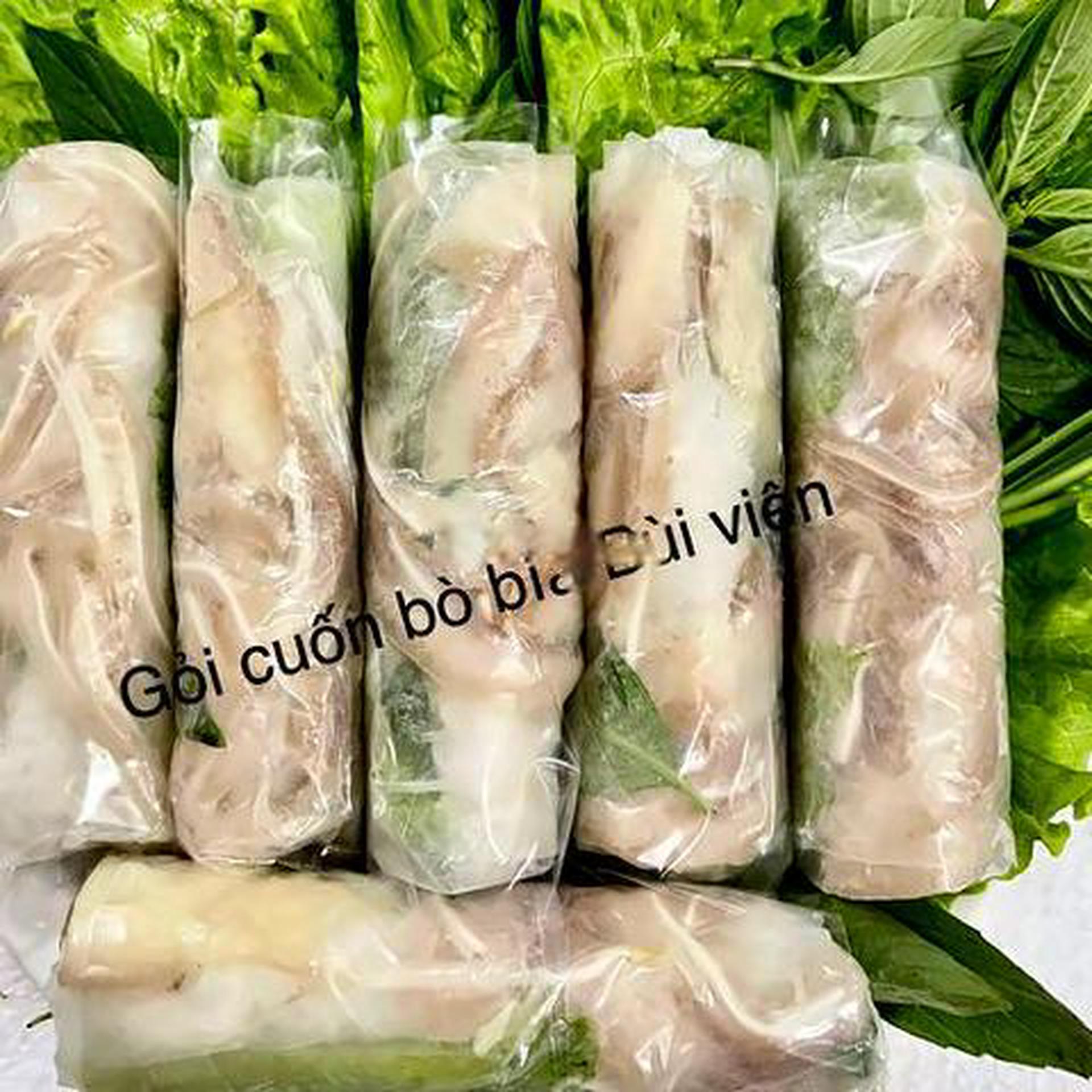 Hình ảnh Combo 10 gỏi cuốn tai heo - 1 chai nước  sâm nhà nấu