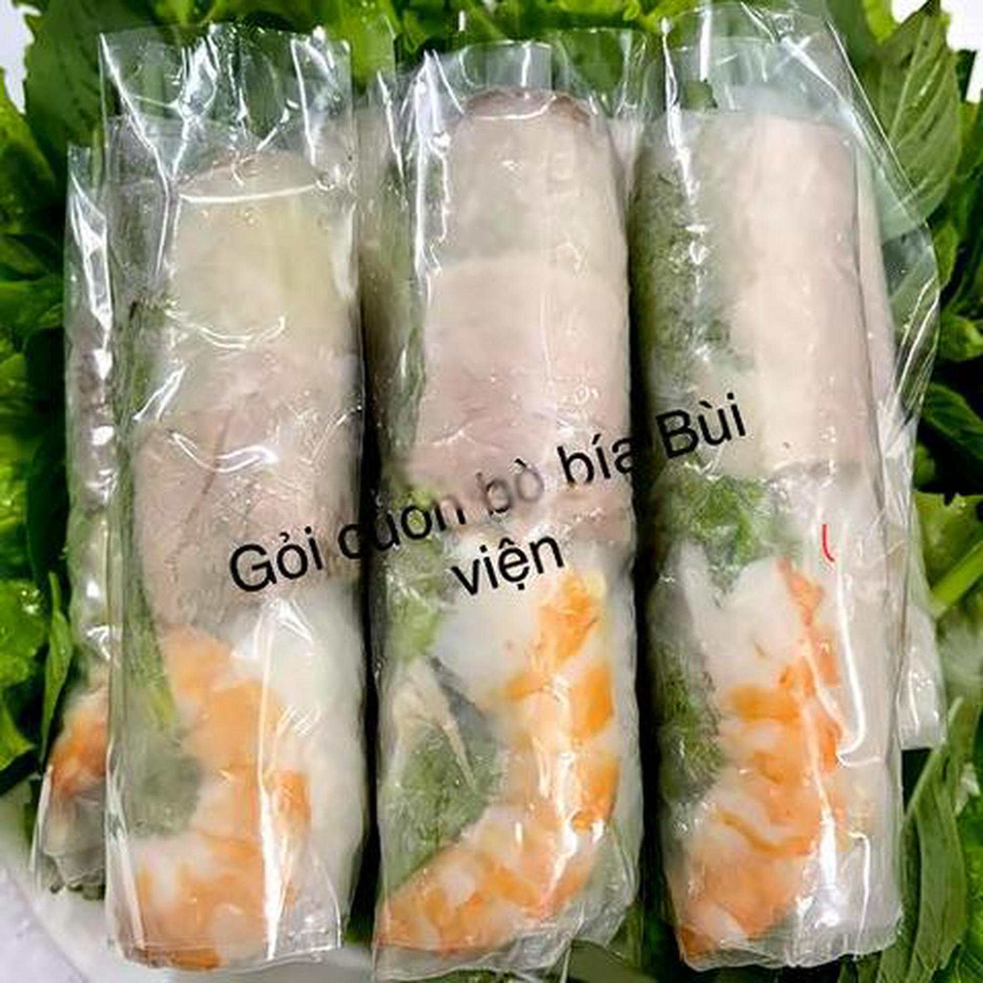 Hình ảnh Combo 15 cuốn gỏi tôm thịt - Kèm 1 chai nước sâm nhà nấu