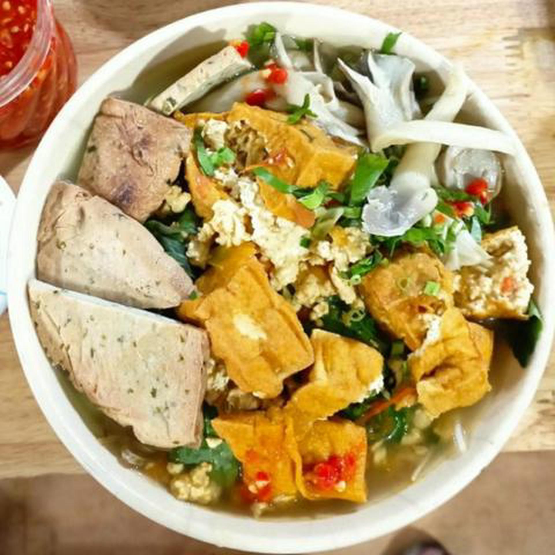 Hình ảnh Combo Bún riêu chay + 1 phần nước nhà nấu