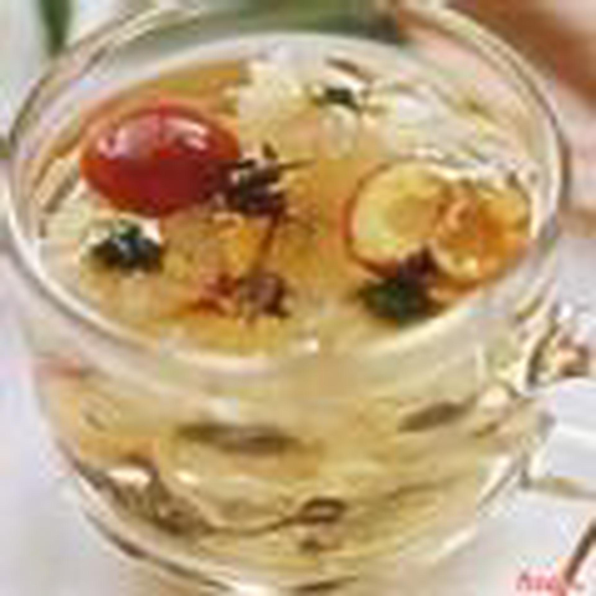 Hình ảnh Trà hoa cúc nhãn nhục