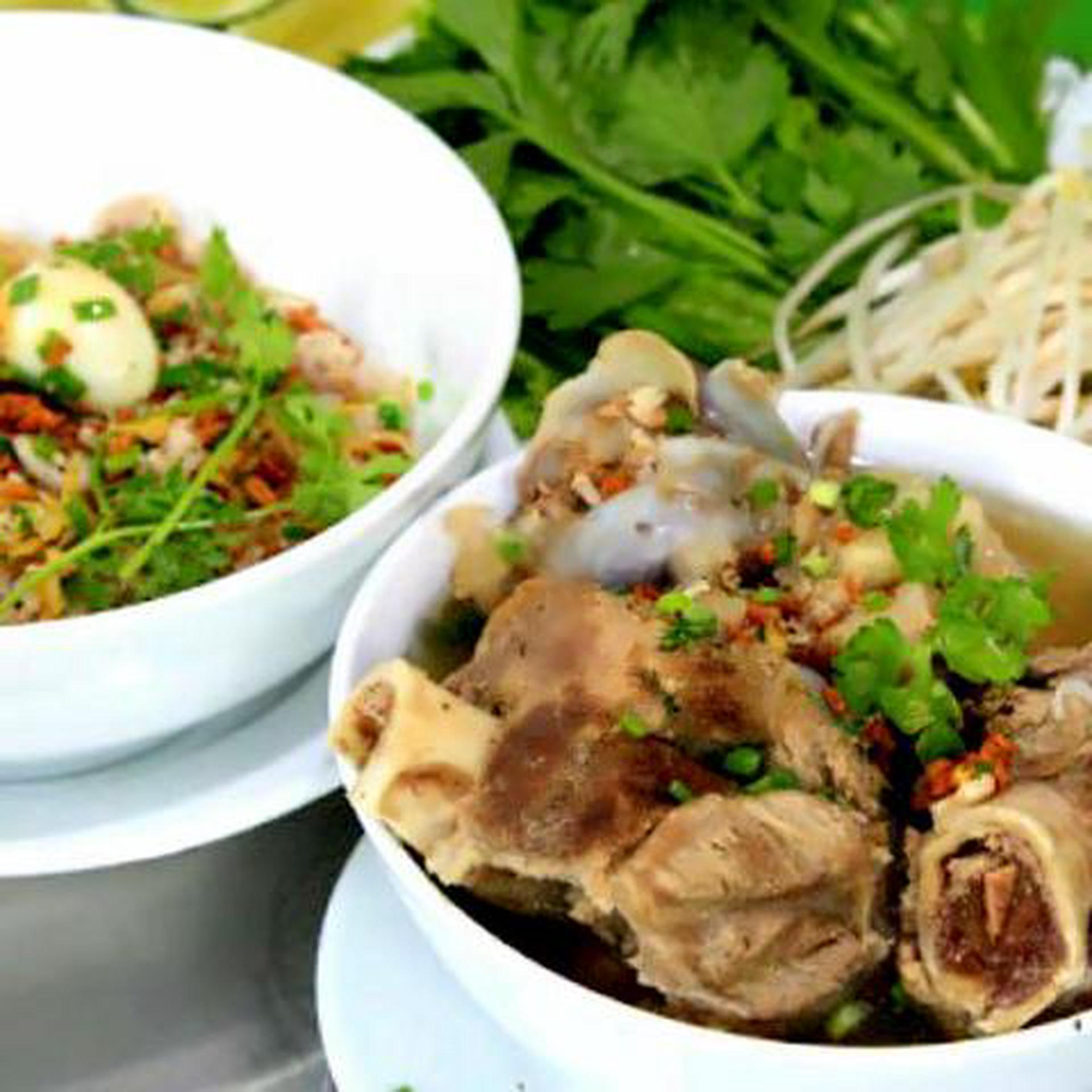 Hình ảnh Hủ tiếu xí quách nhân quán