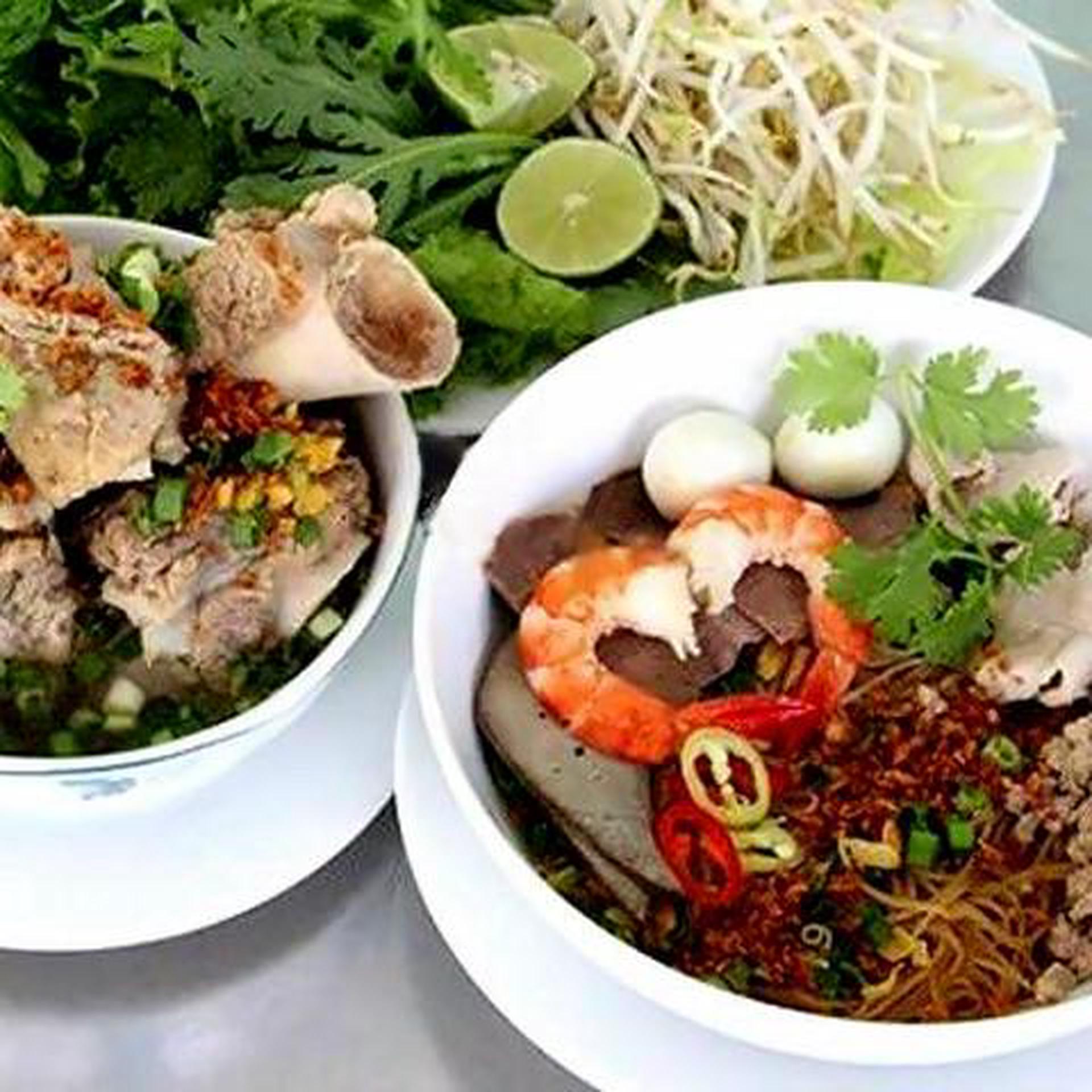Hình ảnh Hủ tiếu siêu phẩm nhân quán