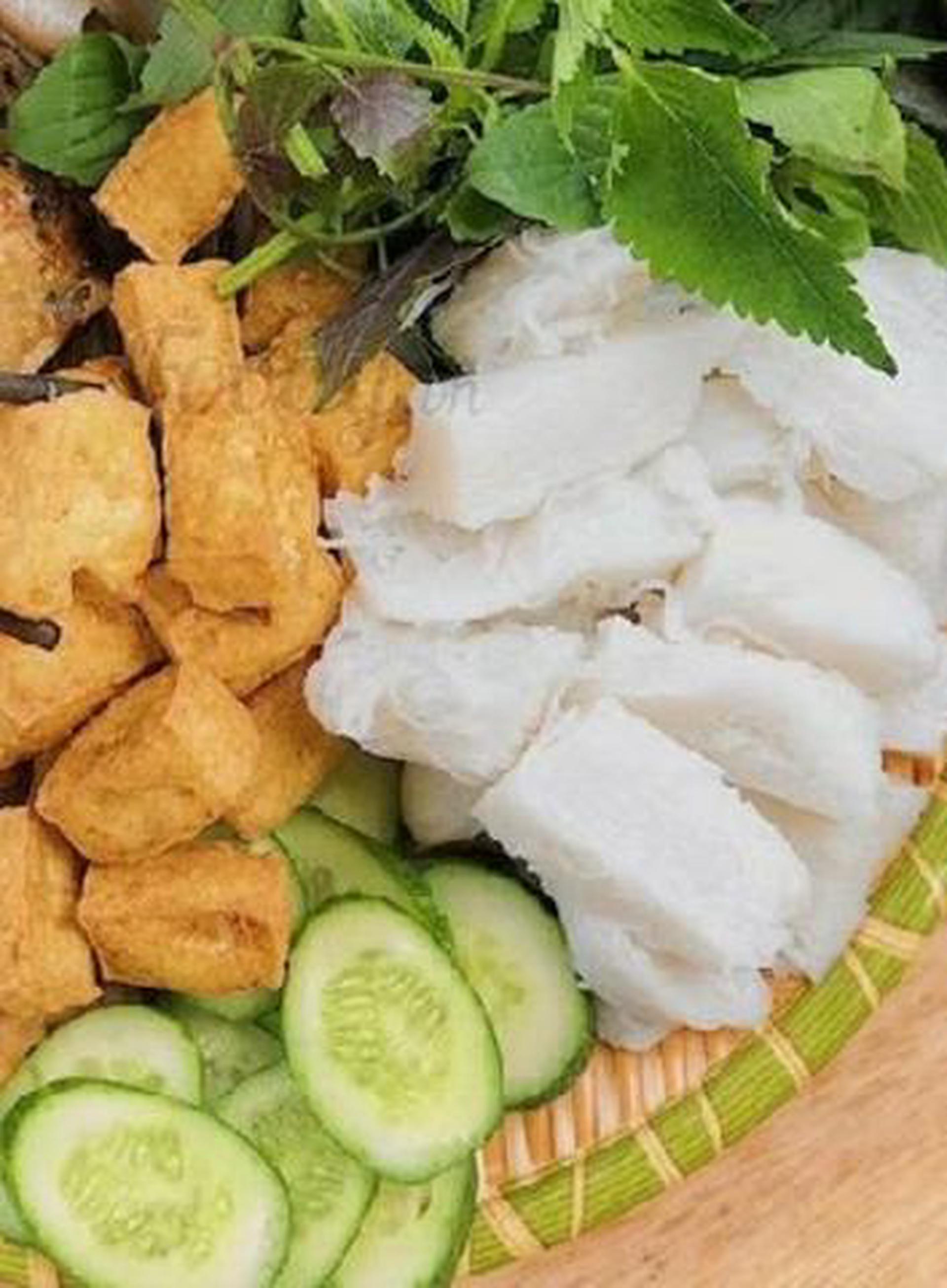 Hình ảnh bún + đậu