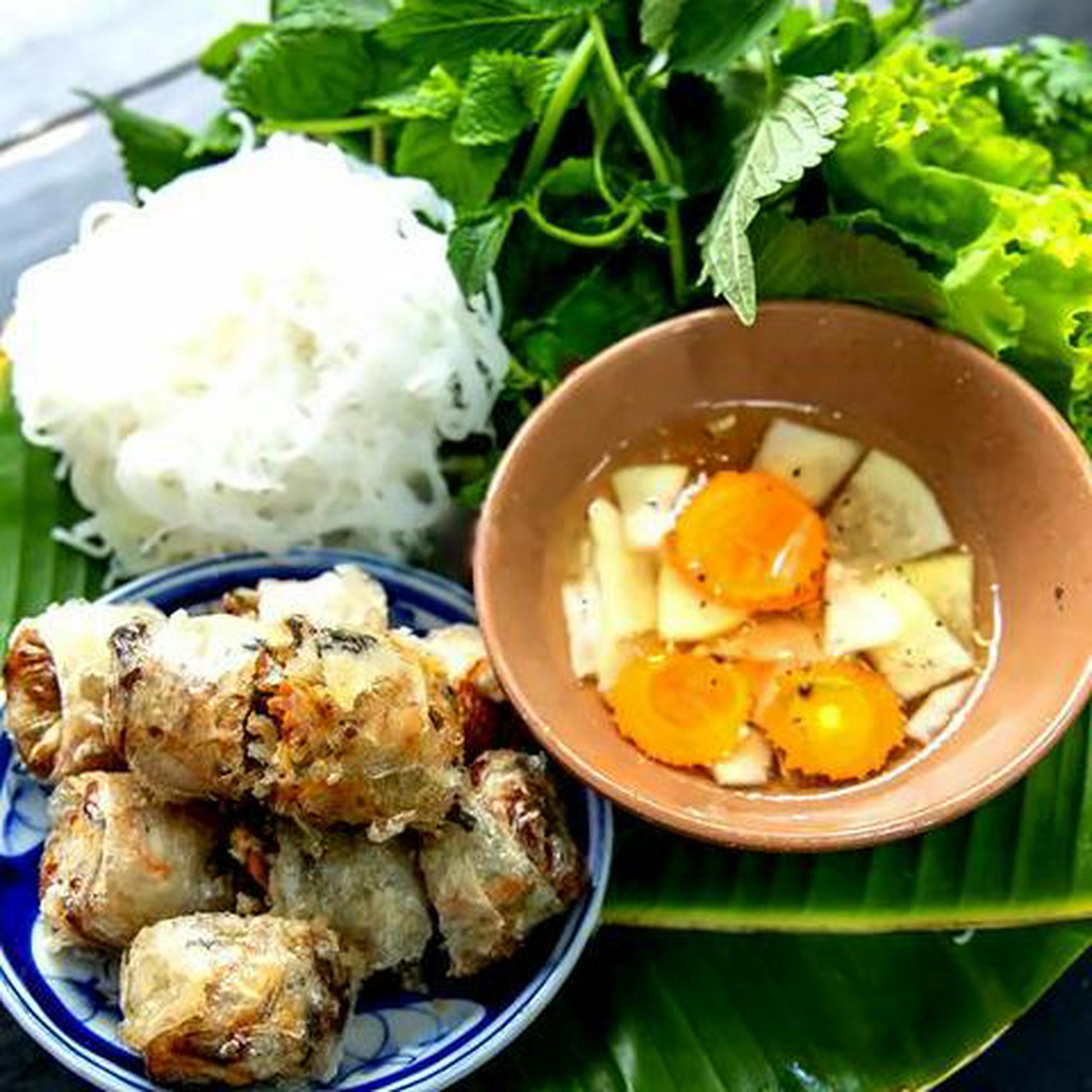 Hình ảnh Bún nem rán - bún chả giò