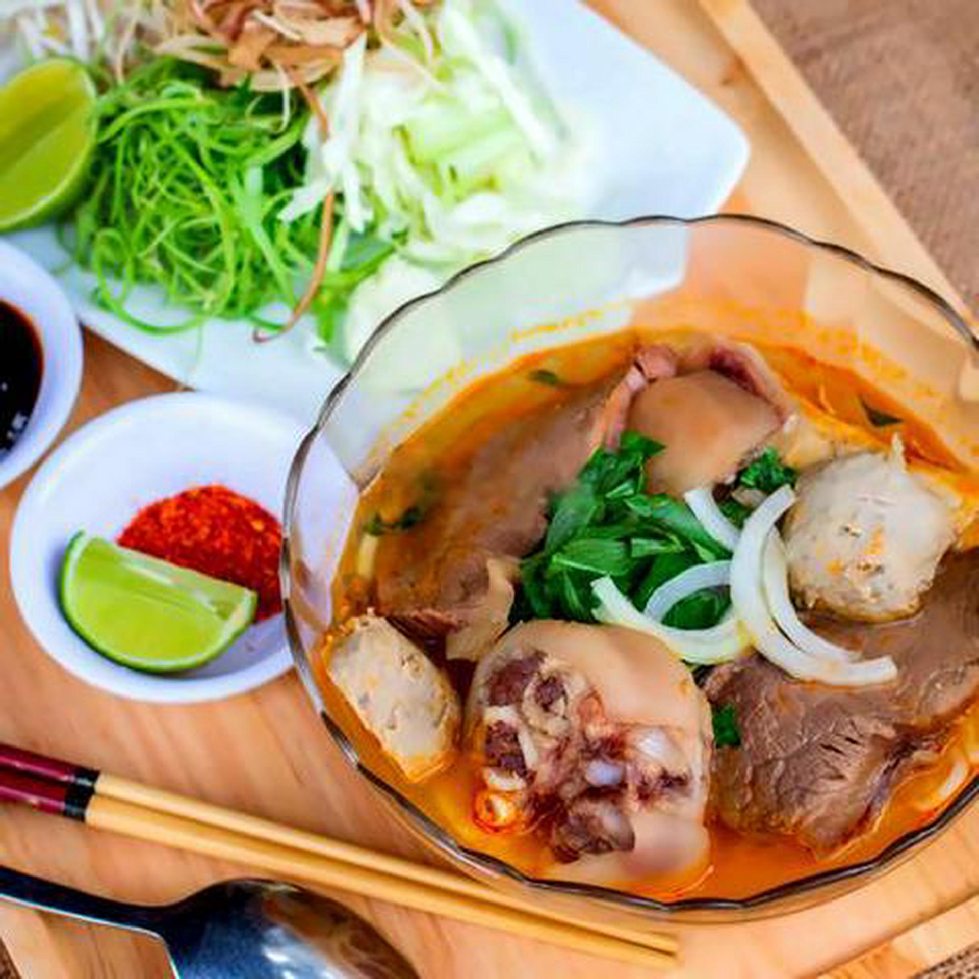 Hình ảnh Bún bò