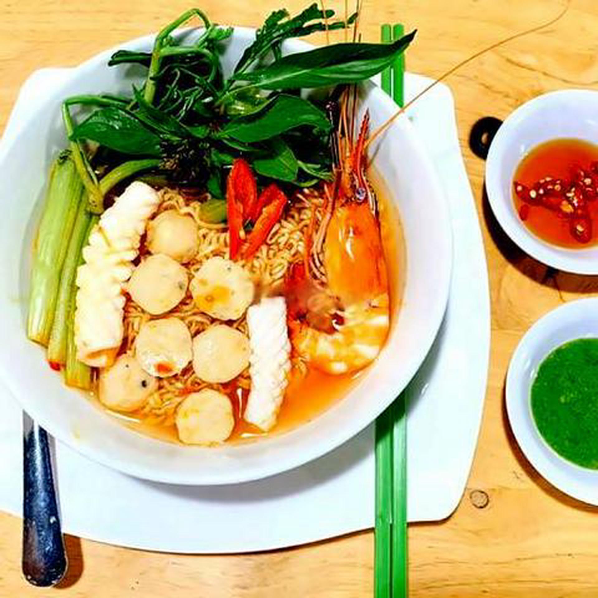 Hình ảnh Mì khô thập cẩm