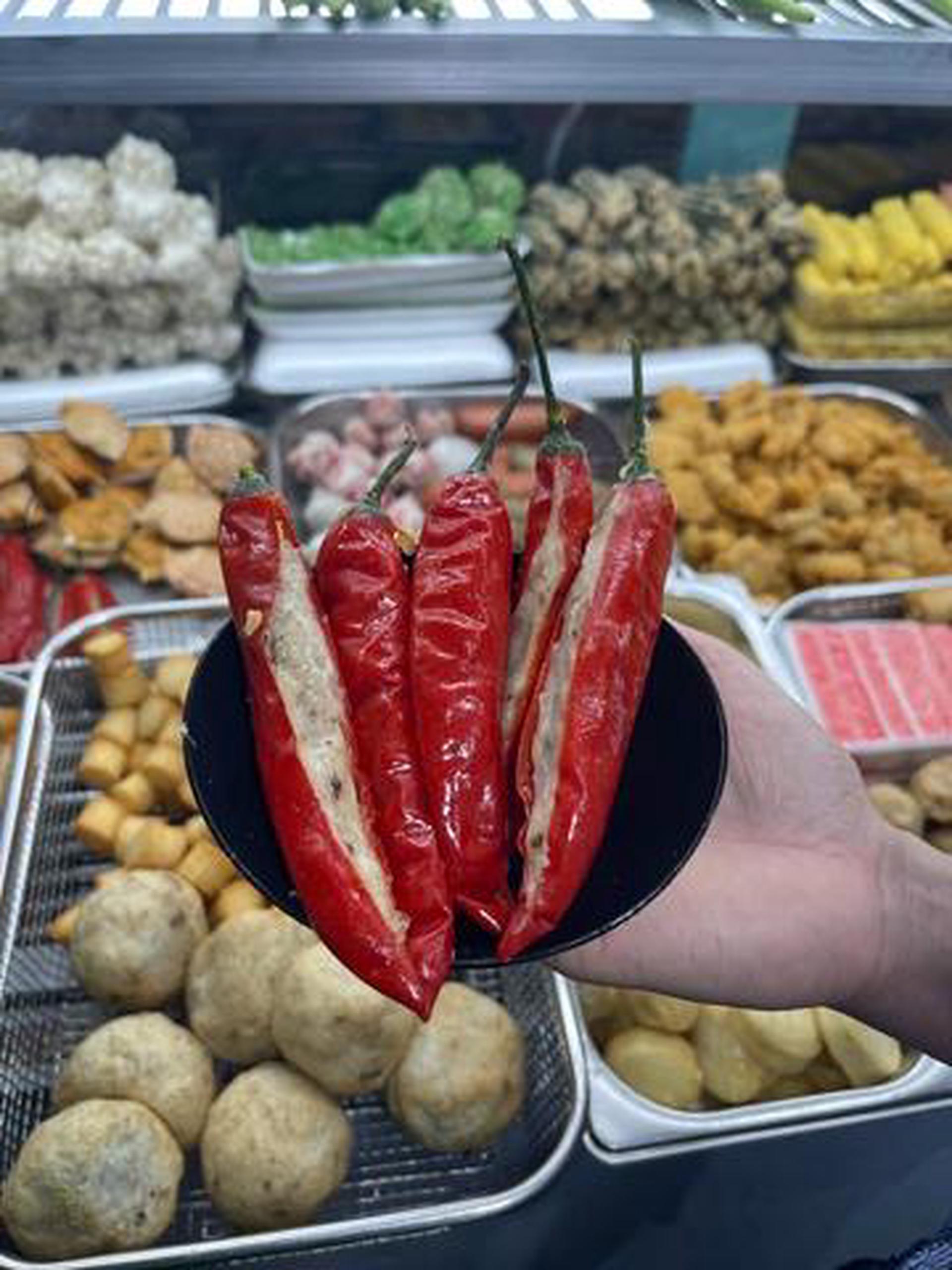 Hình ảnh Chả cá ớt - 1 trái
