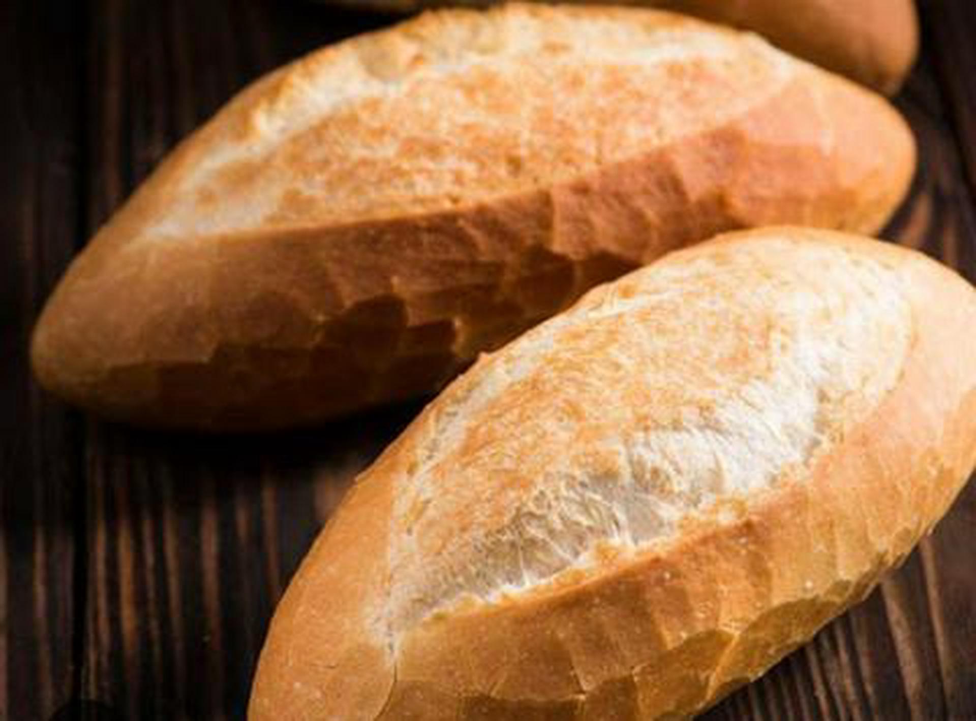 Hình ảnh Bánh mì thêm