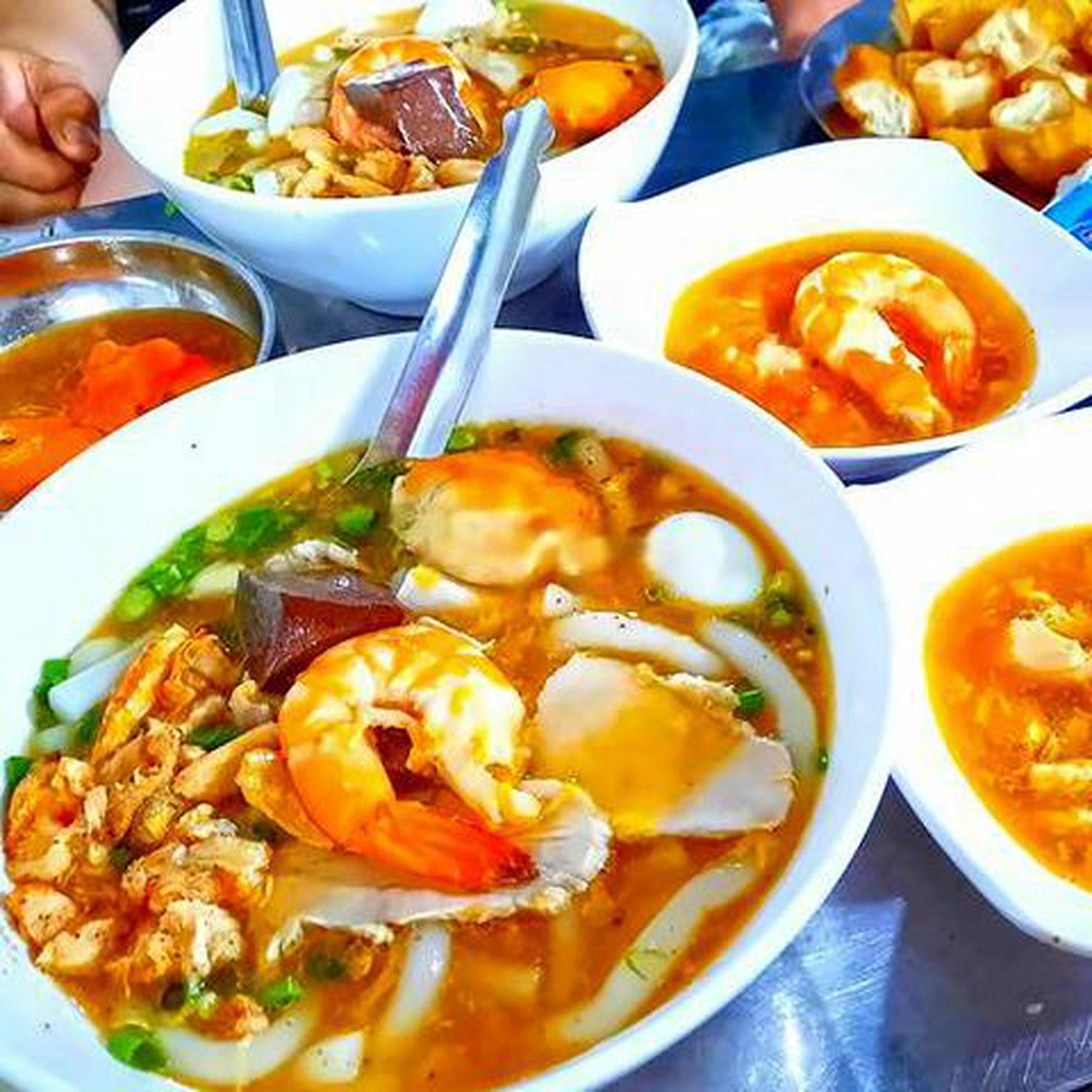 Hình ảnh Bánh canh cua - tôm