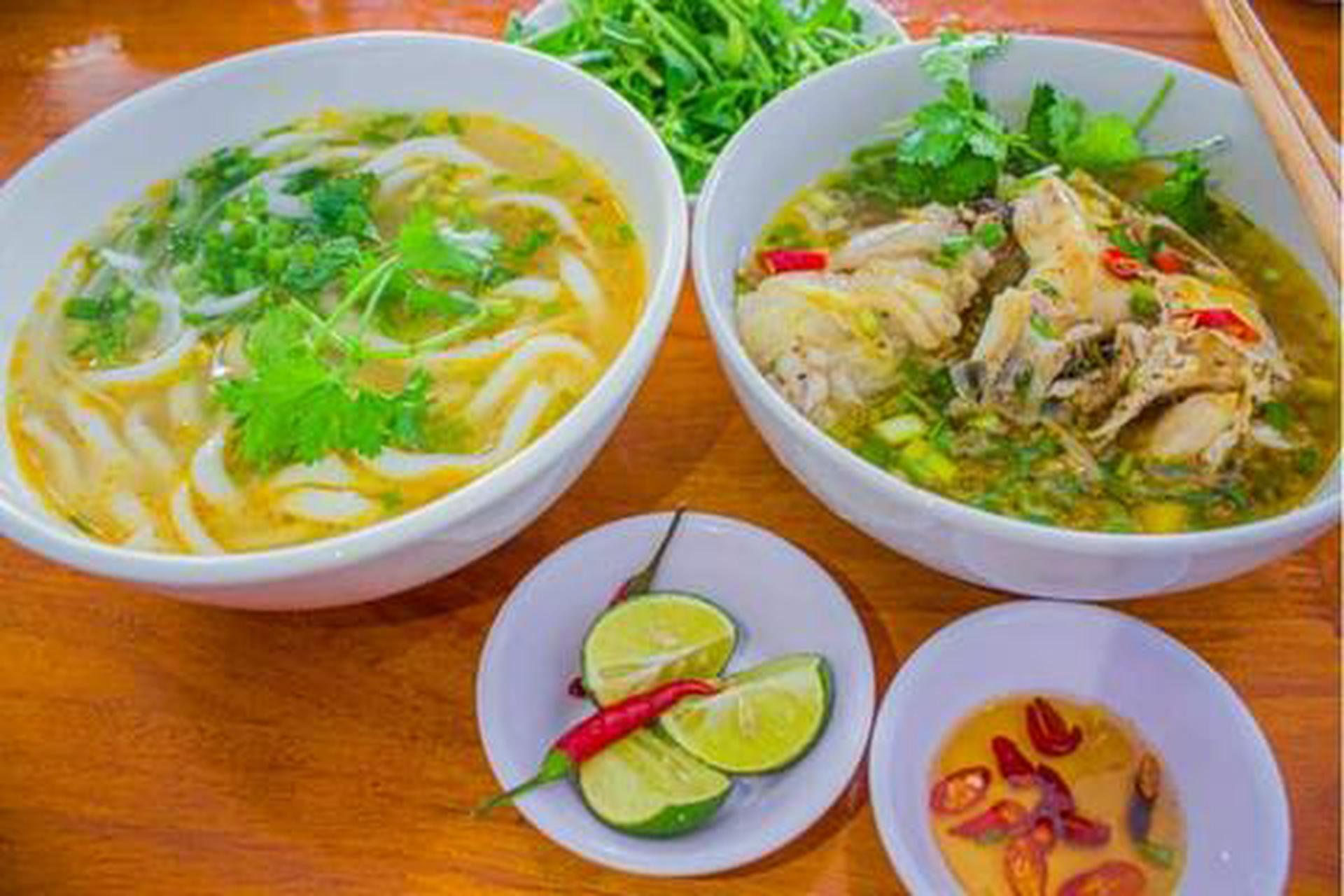 Hình ảnh Bánh canh đầu - ruột cá lóc 