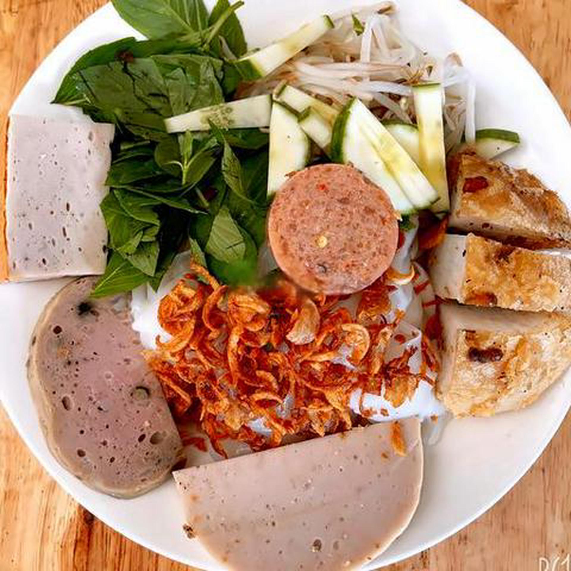 Hình ảnh Bánh ướt đầy đủ
