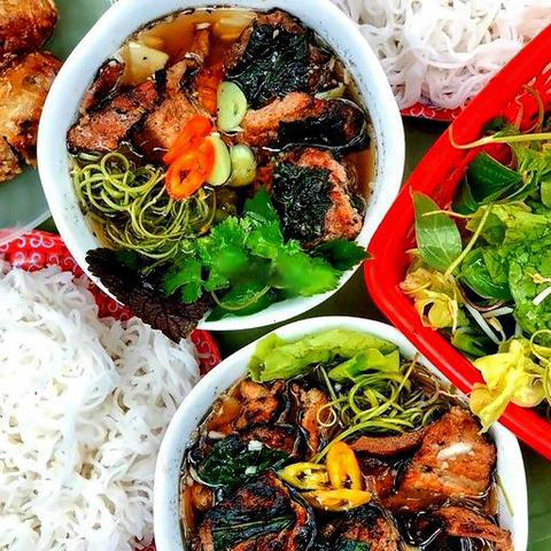 Hình ảnh Bún Chả Hà Nội - Chả Lá Lốt Nướng