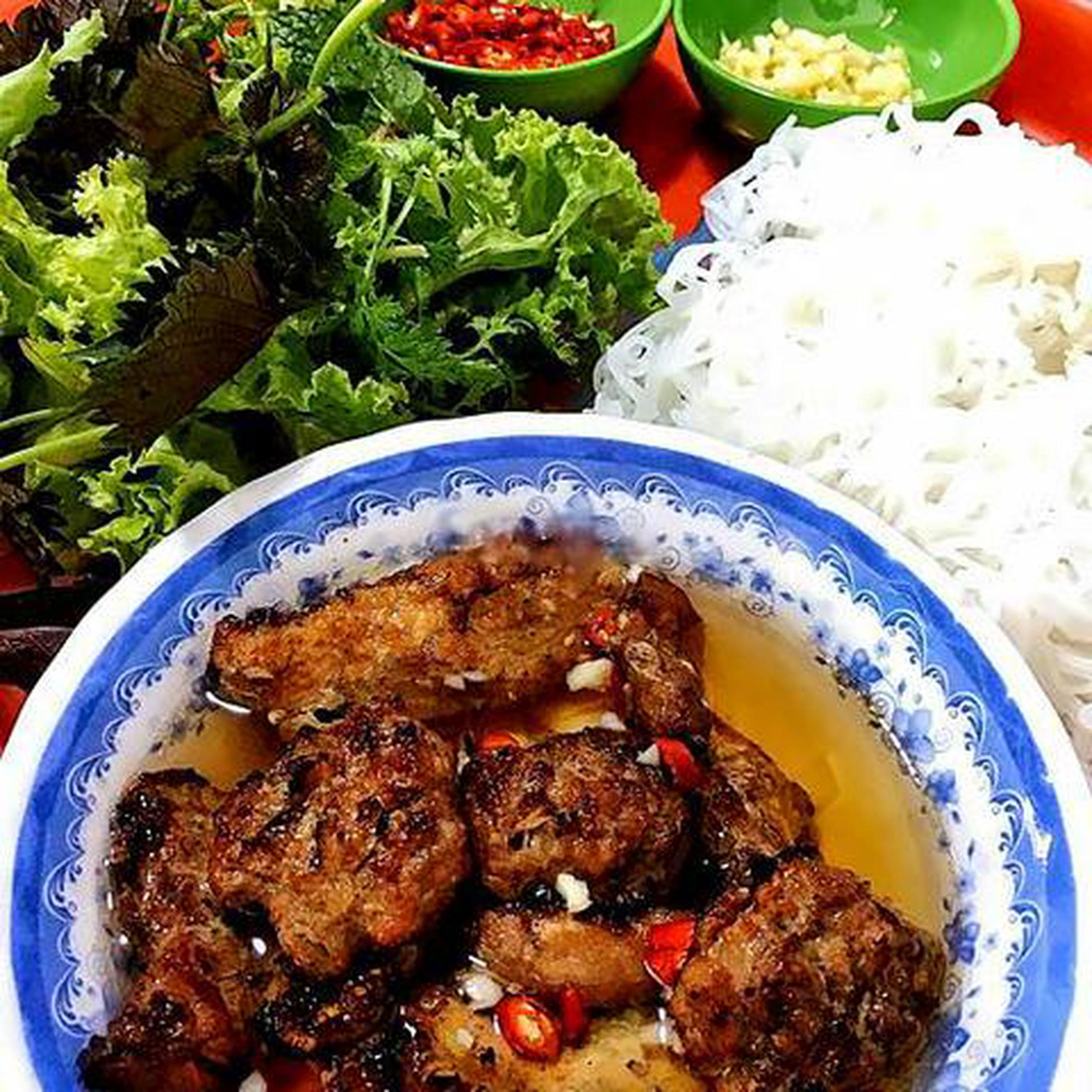 Hình ảnh Bún Chả Hà Nội - Truyền Thống