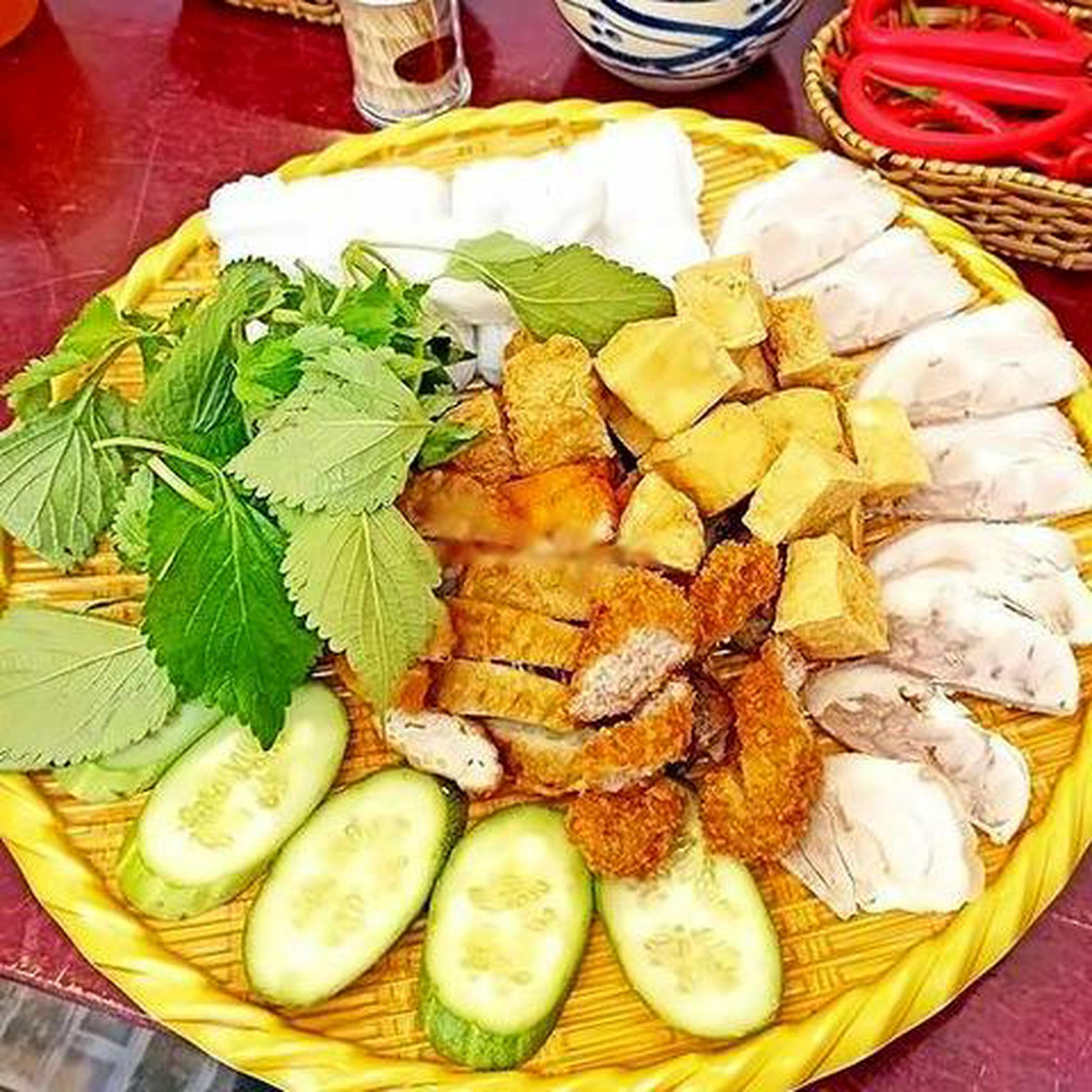 Hình ảnh Bún Đậu Ném Chua Rán