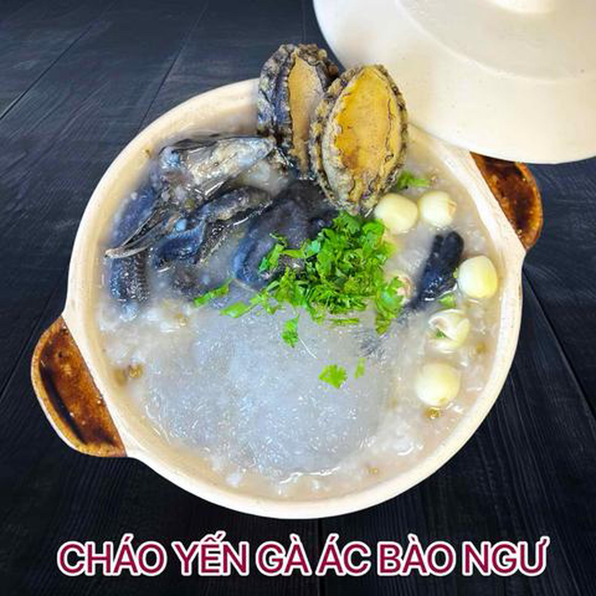 Hình ảnh Cháo yến gà ác bào ngư (đặt trước 40p)