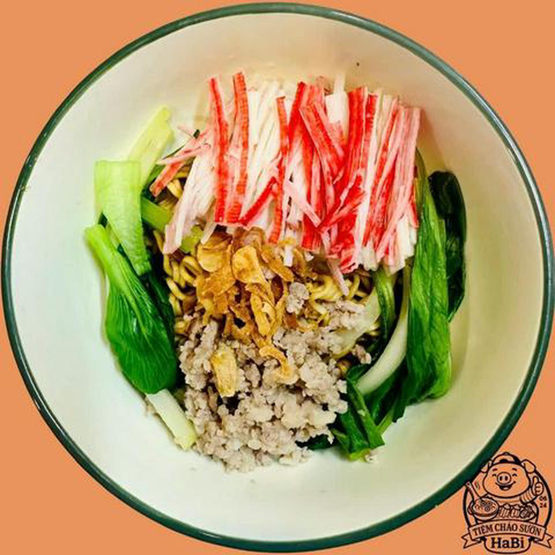 Hình ảnh Mì trộn thịt bằm canh chua
