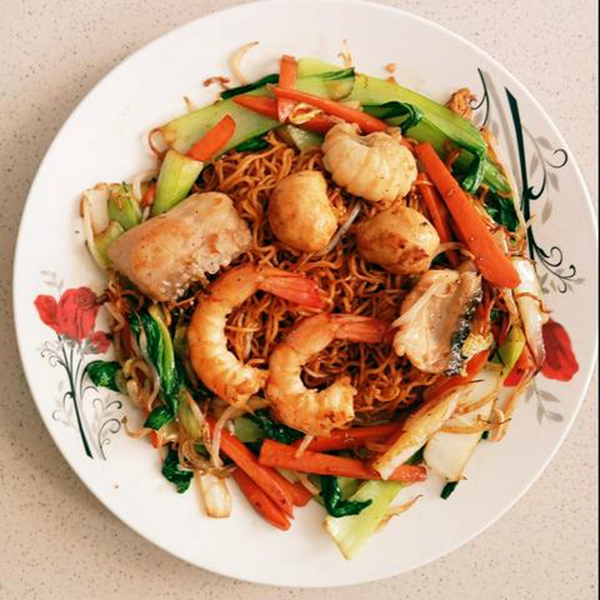 Hình ảnh Mì Gói Xào Hải Sản 