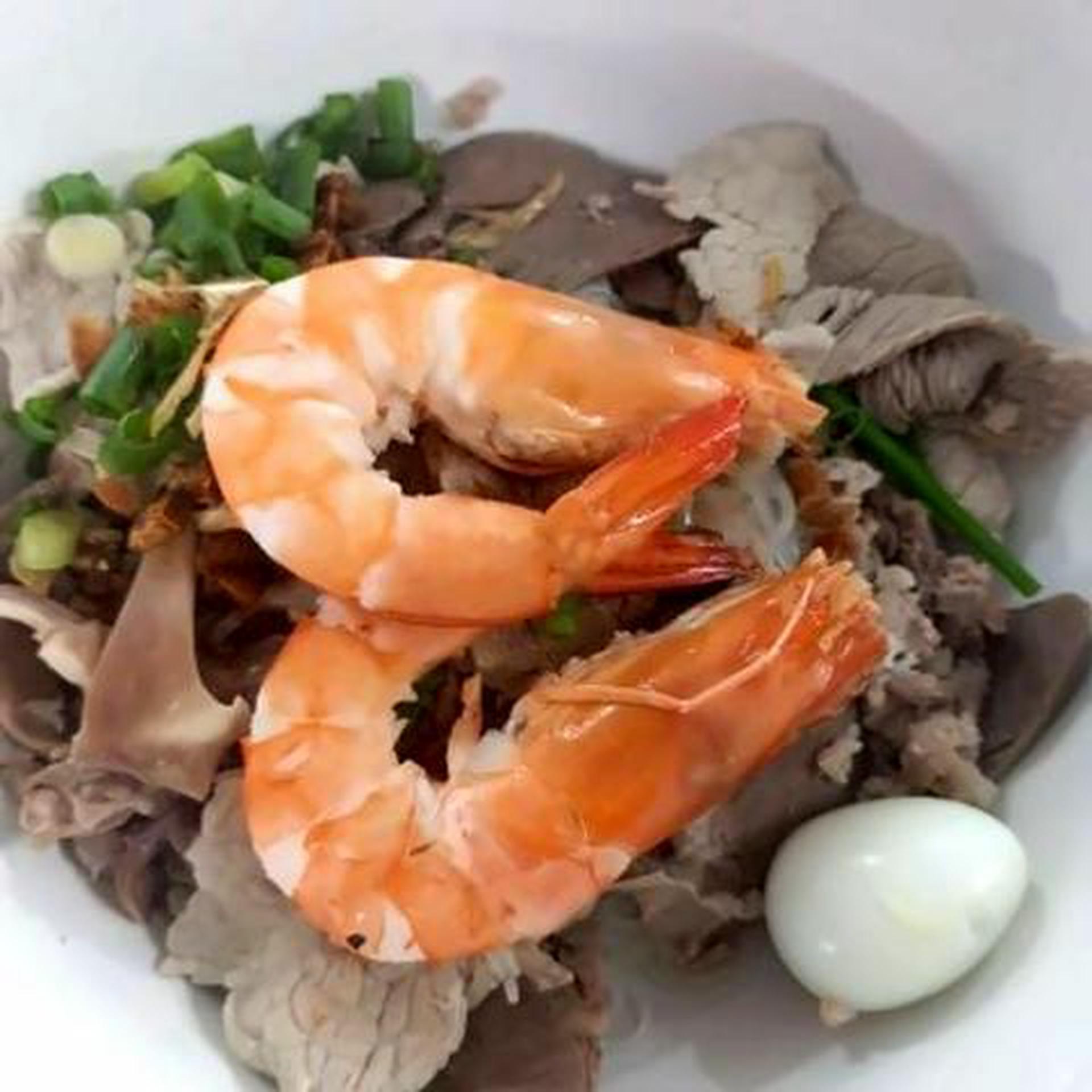 Hình ảnh 2 mì kèm nước sâm nhà làm